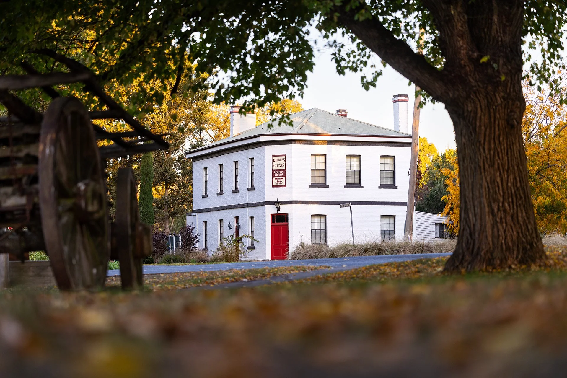 Keebles Old Telegraph Hotel.jpg