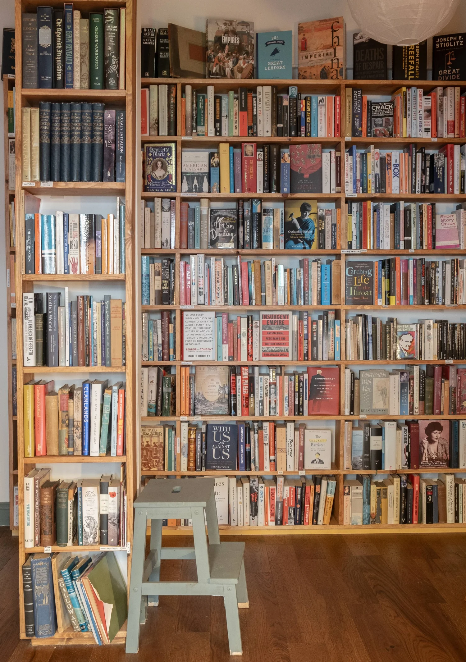 Tills Bookshop & Cafe