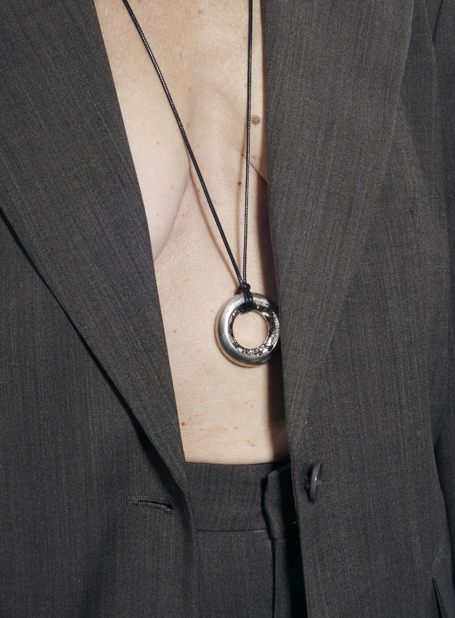 250916_YanJiang_campaign-model_562 1.JPG