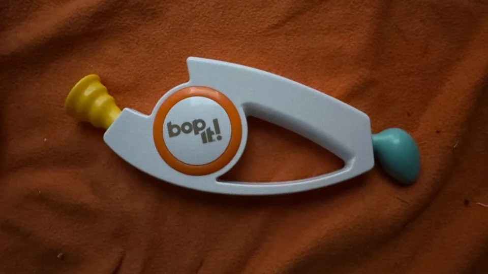 Name: Bop It!  •  Version 3.0  •  Release Year: 2021-2022  •  Revision Number: Refresh US 4  •  Test Mode Length: 0m 39s  •  Changes: Pitch stops increasing at Score 70