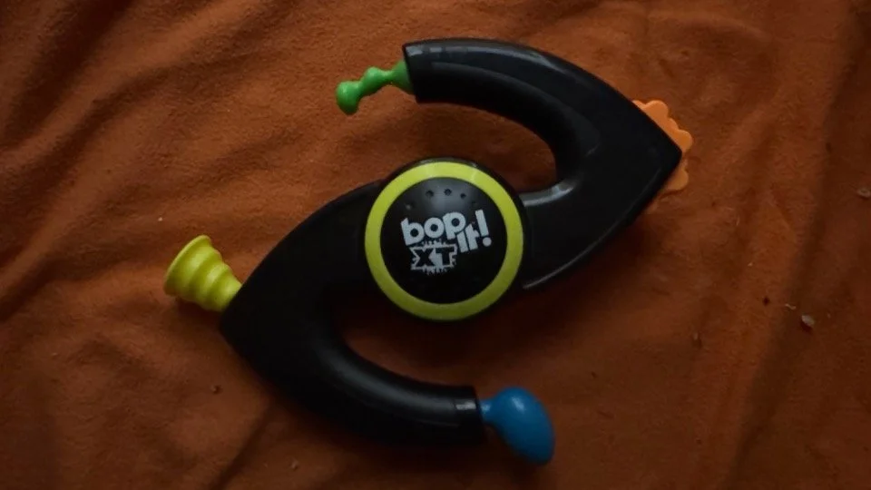 Name: Bop It! XT  •  Color: UK Black  •  Release Year: 2013  •  Revision Number: Score 28  •  Test Mode Length: 1m 22s