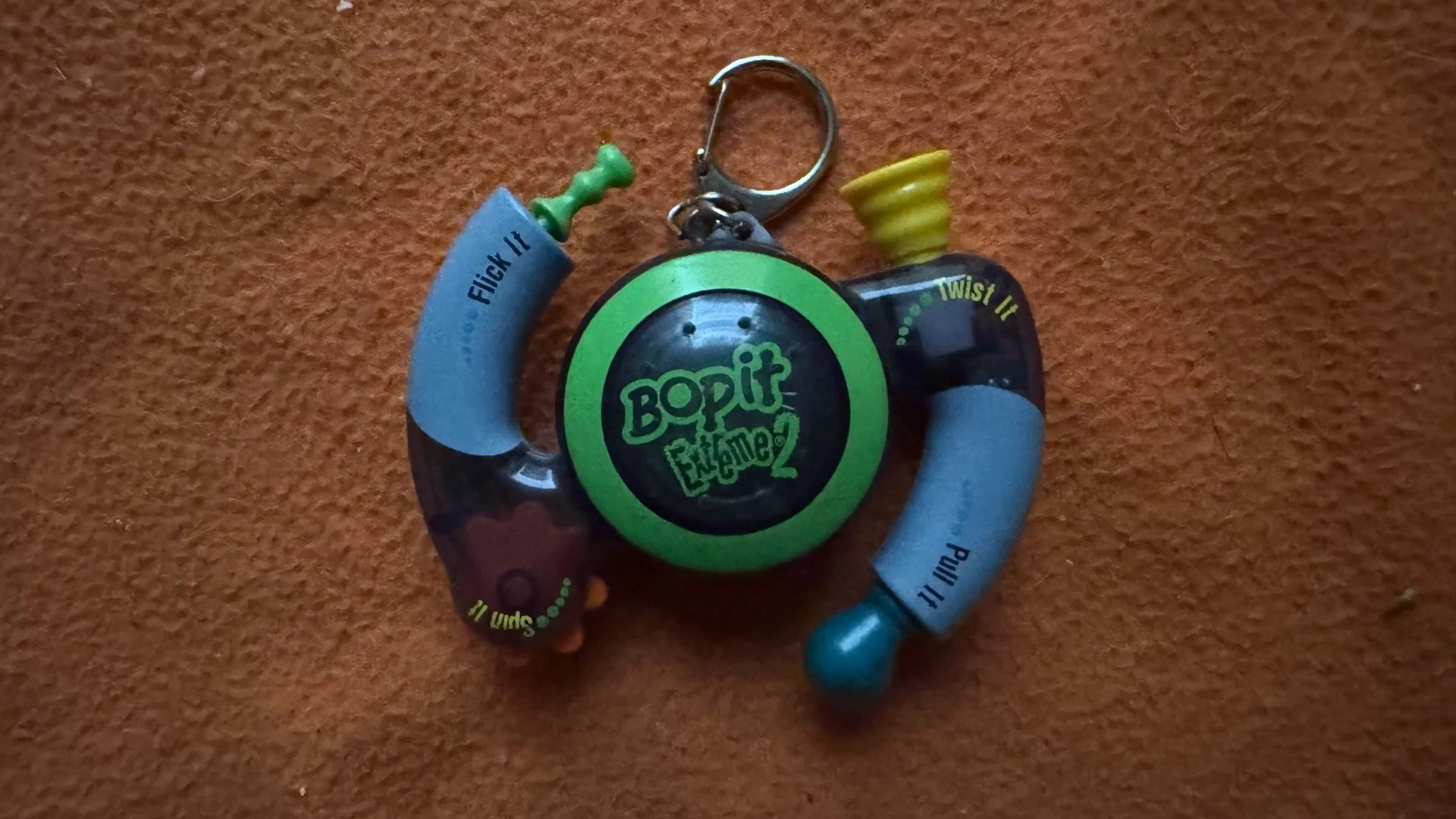 Name: Bop It Extreme 2 Keychain  •  Release Year: 2004  •  Revision Number: Unknown  •  Test Mode Length: Unknown