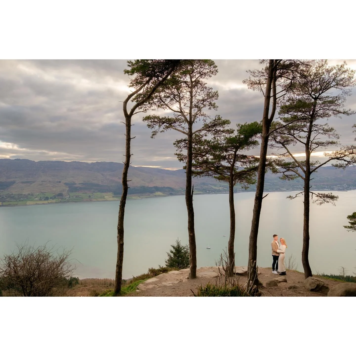 🎉 NEW YEAR OFFER!!! 🎉
&bull;
If you book your wedding photography with me this month for 2026 or 2027 you will receive a FREE engagement shoot worth &pound;200!! Engagement sessions are great craic and a great way to get used to being on front of t