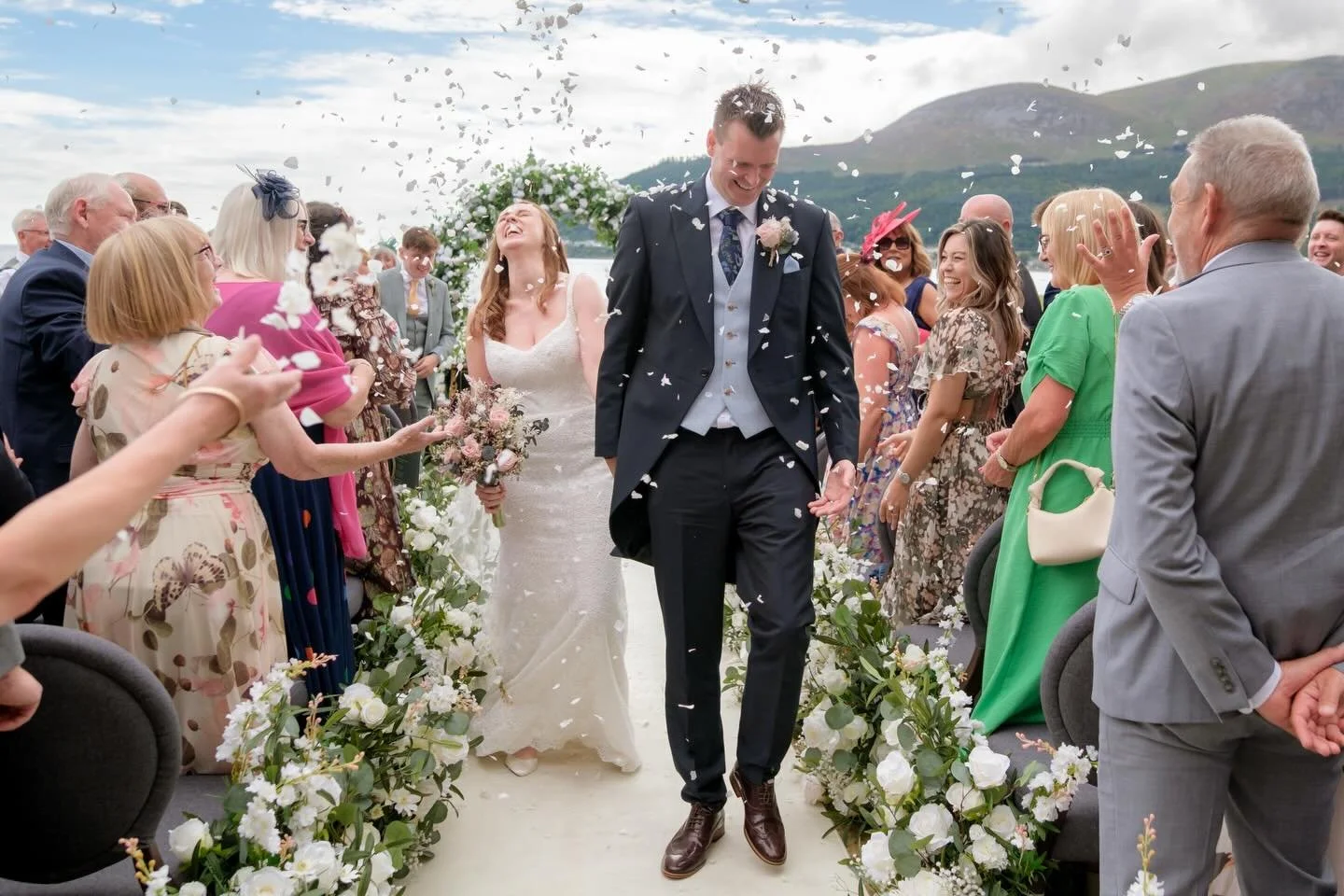Next weekend the Slieve Donard Hotel will host their wedding open day on 18th January. With it being my local hotel I am absolutely delighted to be a recommended supplier and I am looking forward to chatting to many a couple and creating more memorie