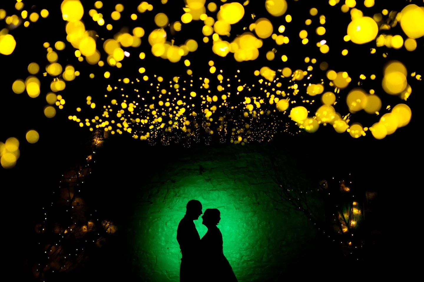 Looking forward to busy season kicking off for me very soon and getting creative with some of this with couples once again! 

#weddingphotography #offcameraflash #irishwedding #weddingphotographer