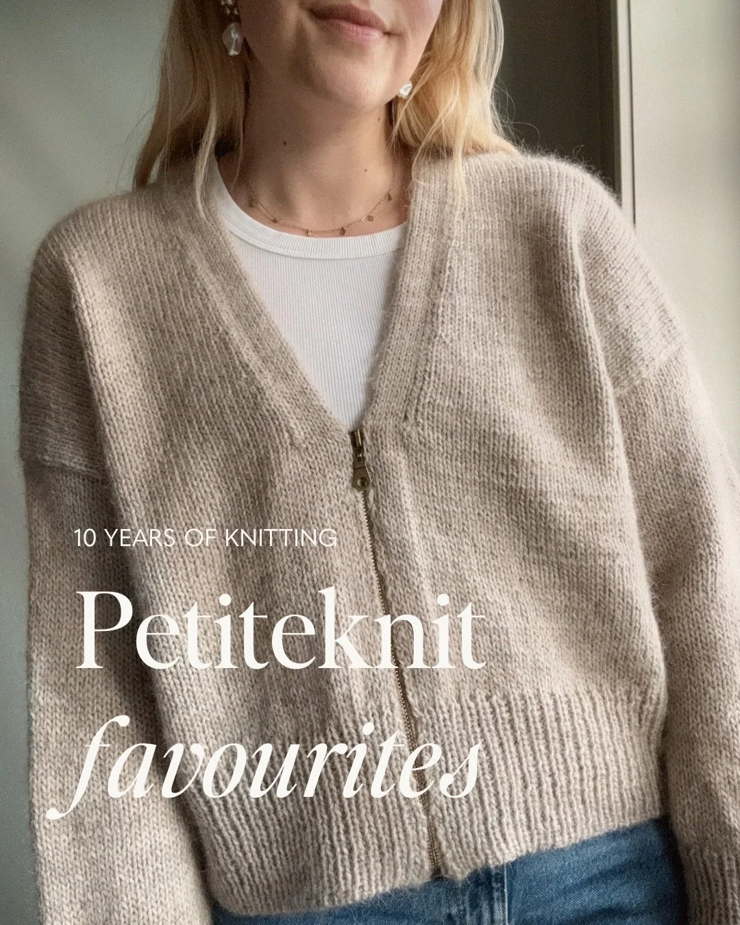 @petiteknit er definitivt den designeren jeg har strikket flest oppskrifter fra - s&aring; var veldig g&oslash;y &aring; scrolle seg tilbake i arkivet😍 S&aring; mange fine design med lekre detaljer, spennende teknikker og nye garnkombinasjoner. Dett