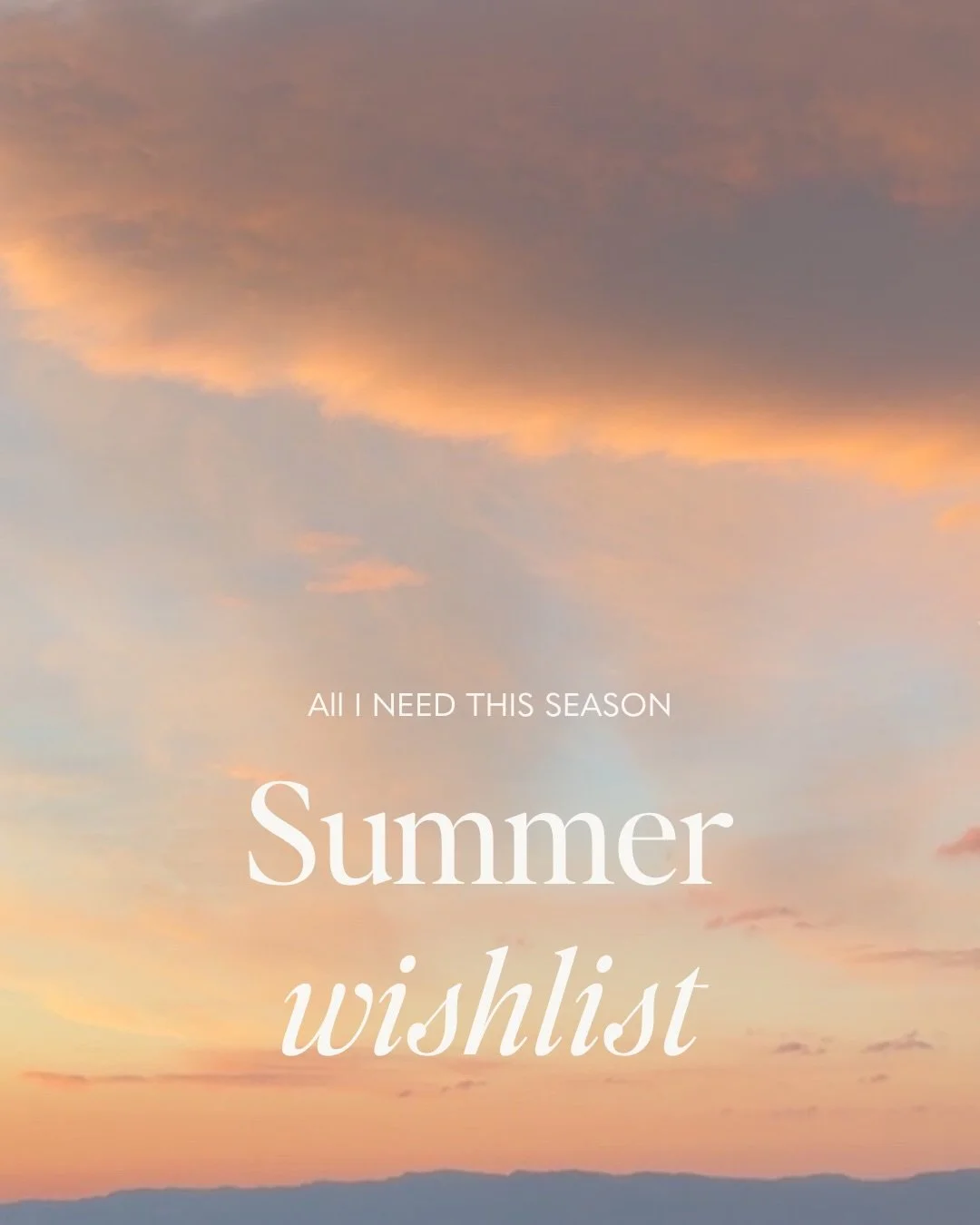 A few picks for the season 🧋☀️🐚🫧✨ Gleder meg til vi f&aring;r ordnet mer her hjemme med interi&oslash;r og pynt. Alt til sin tid💛

P&aring; strikkefronten s&aring; frister det veldig med en ny sommertopp, samt noe i den fine fargen Dusty Banana f