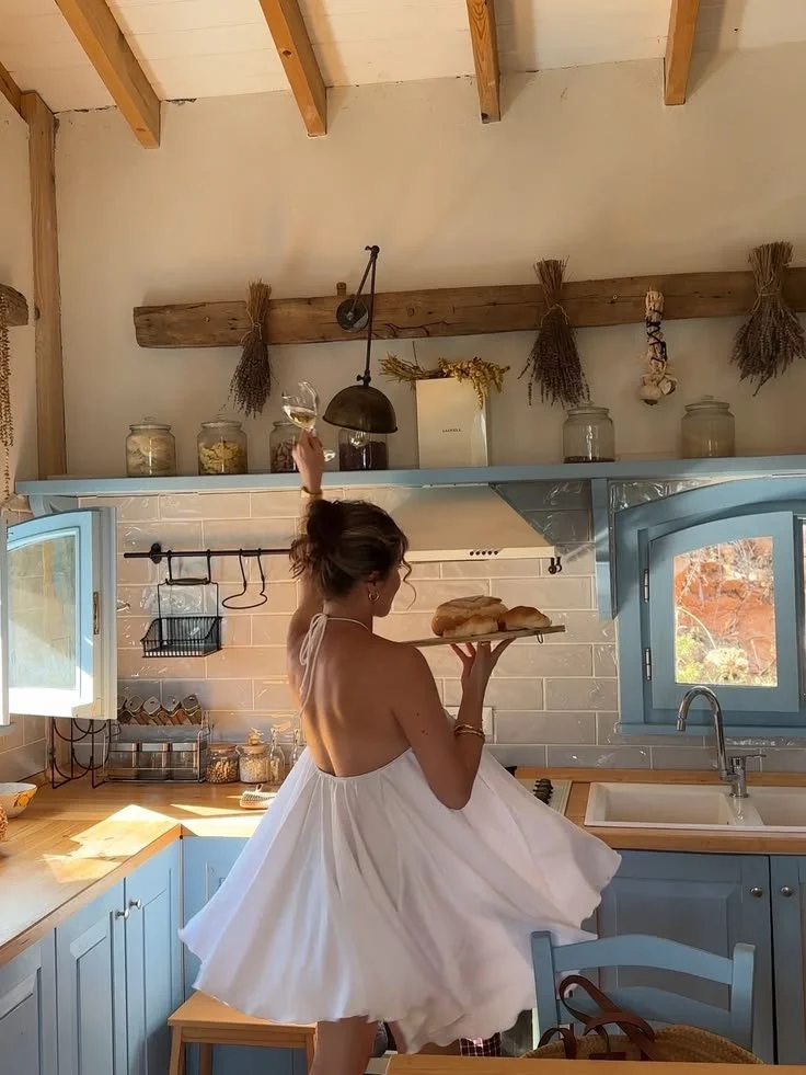 Waiting for the “Right Time”? Why So Many Women Delay the Dreams on Their Heart