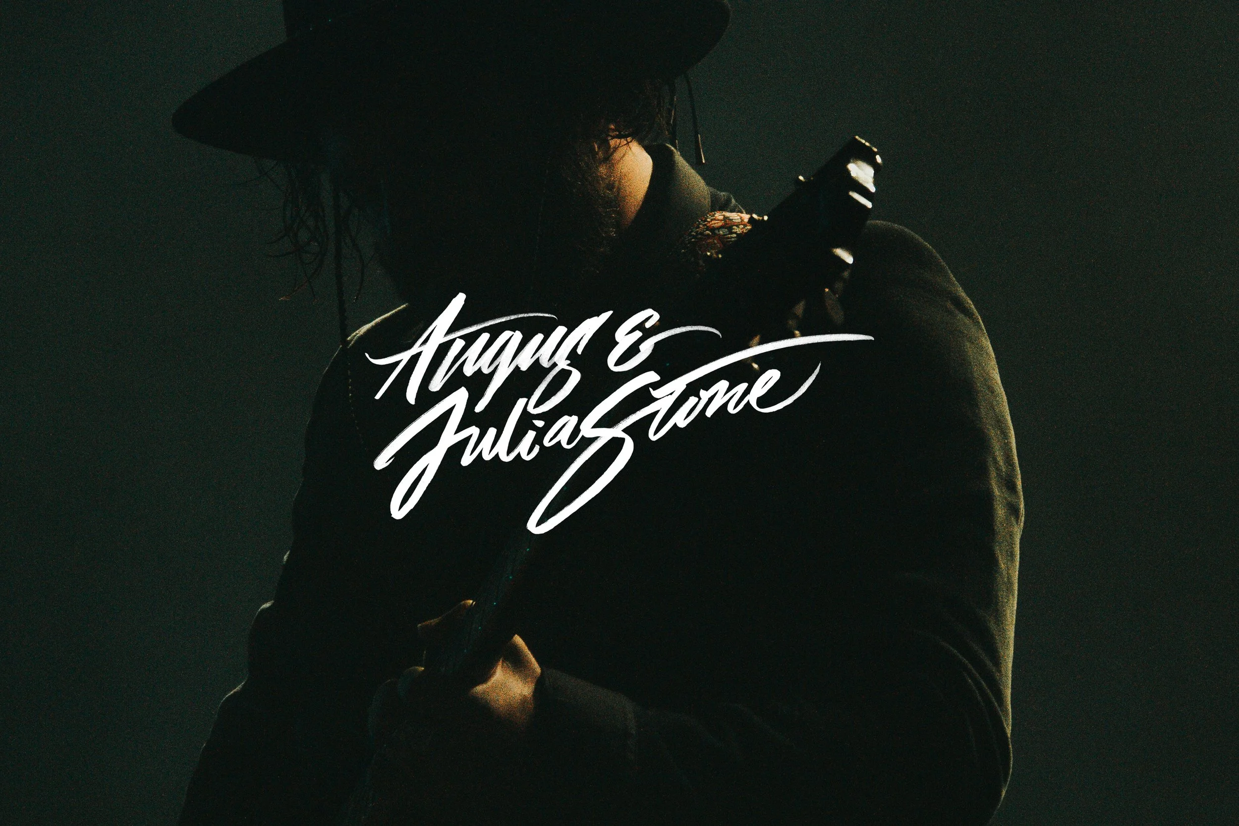 ANGUS AND JULIA STONE