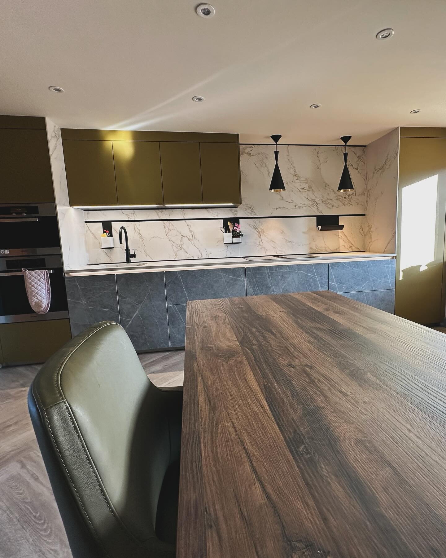 This beautiful &ldquo;one wall kitchen&rdquo; showcases the potential of our executive kitchen&rsquo;s from the exclusive Next125 range. Designed, supplied and installed by Dajon Interiors @next125.official @dektonbycosentino #onewallkitchen #kitchen