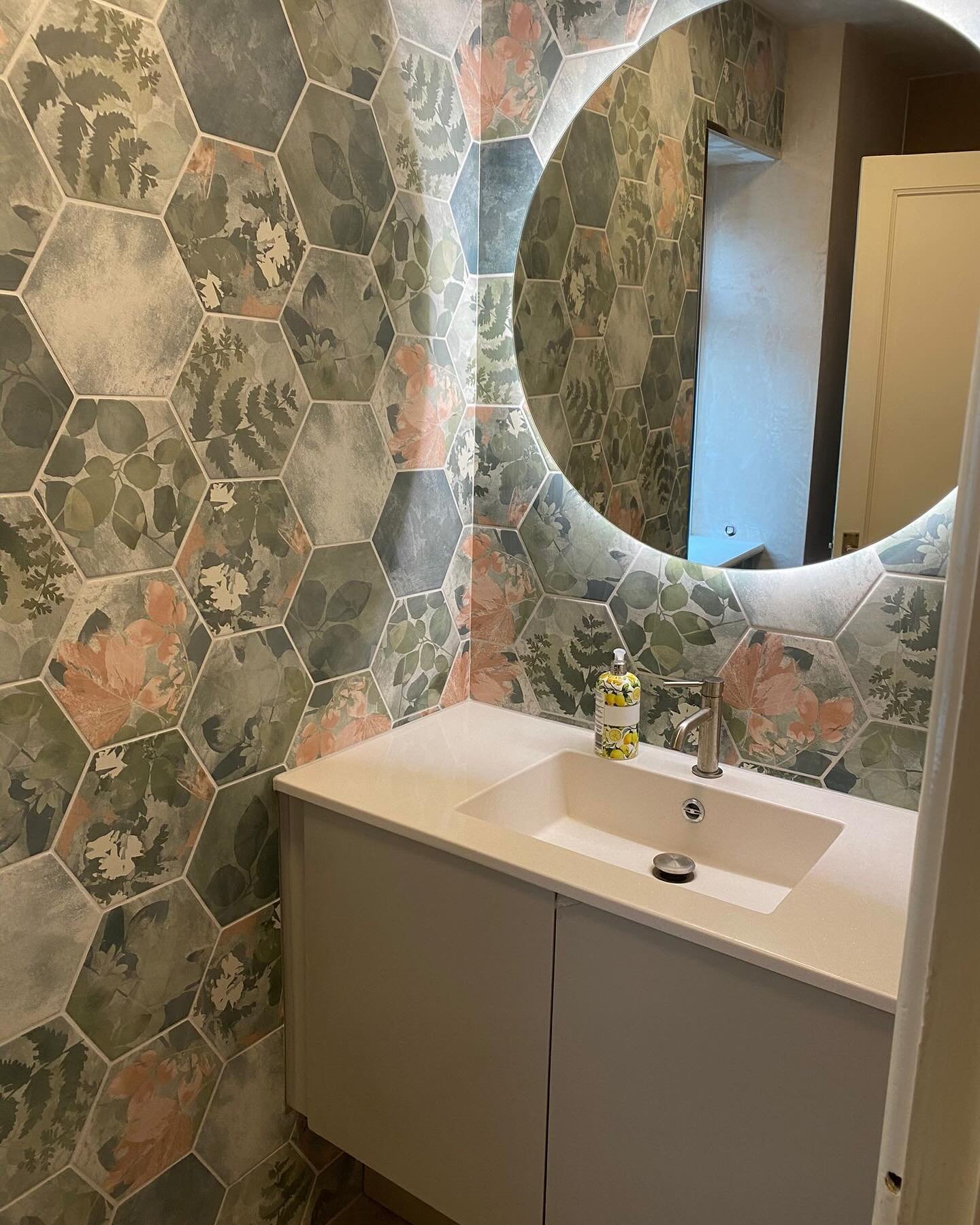 This lively cloakroom installation we have just completed features the @capietra woodland glade tiles from the National Trust range - a timeless classic - Designed. Supplied. Installed by Dajon