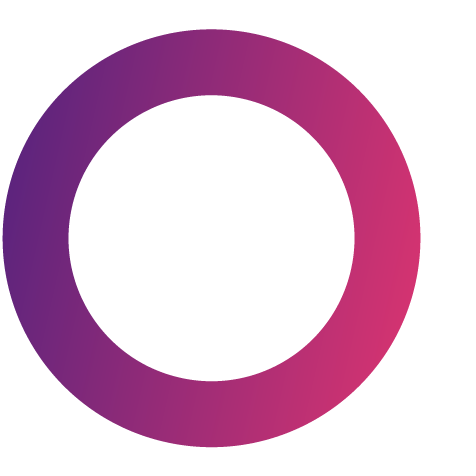 Kleurrijke cirkel met een witte binnenruimte op een witte achtergrond.