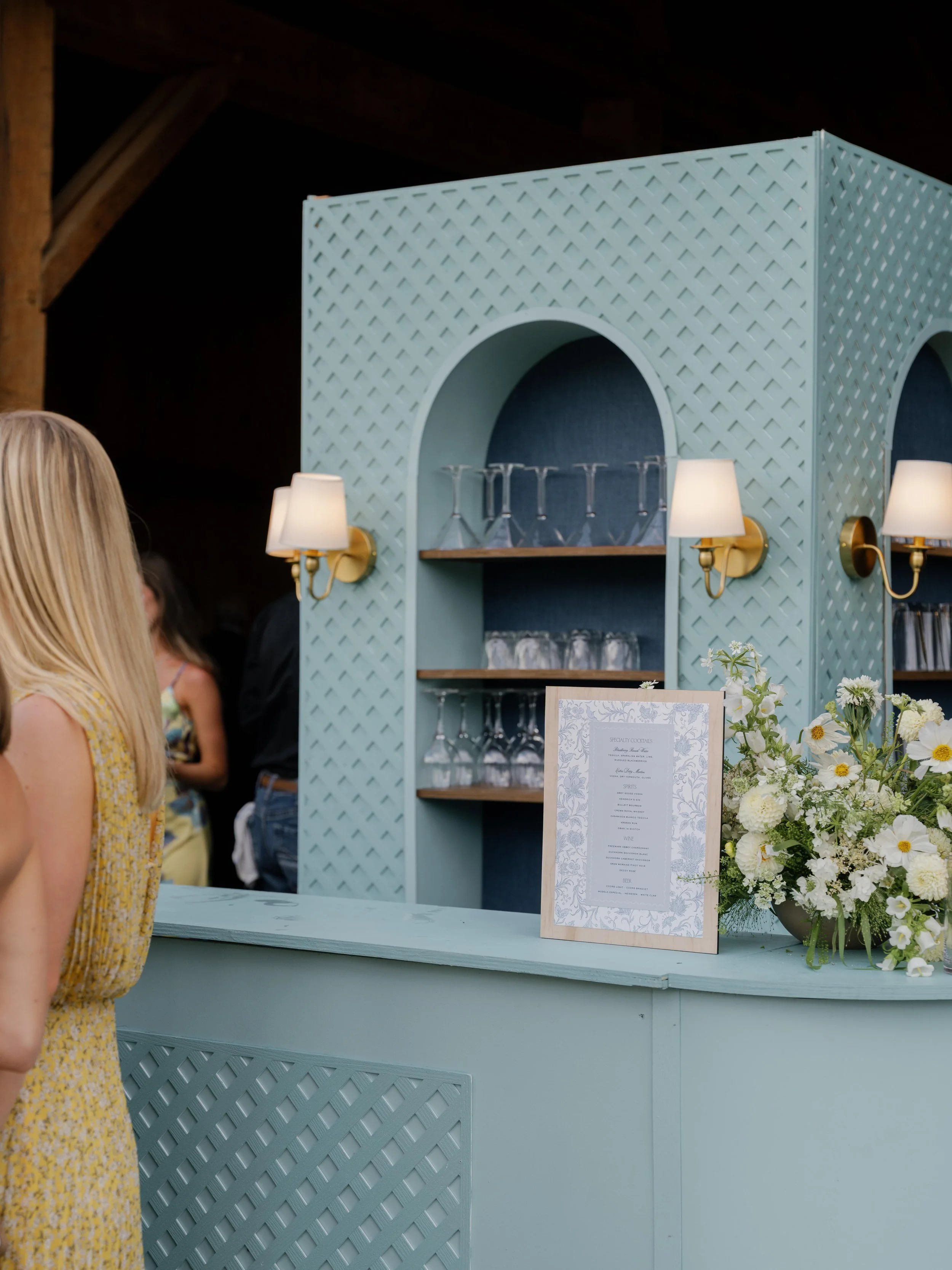 163-kelseycowley_weddingpreview_olivia&graydon-min.jpg