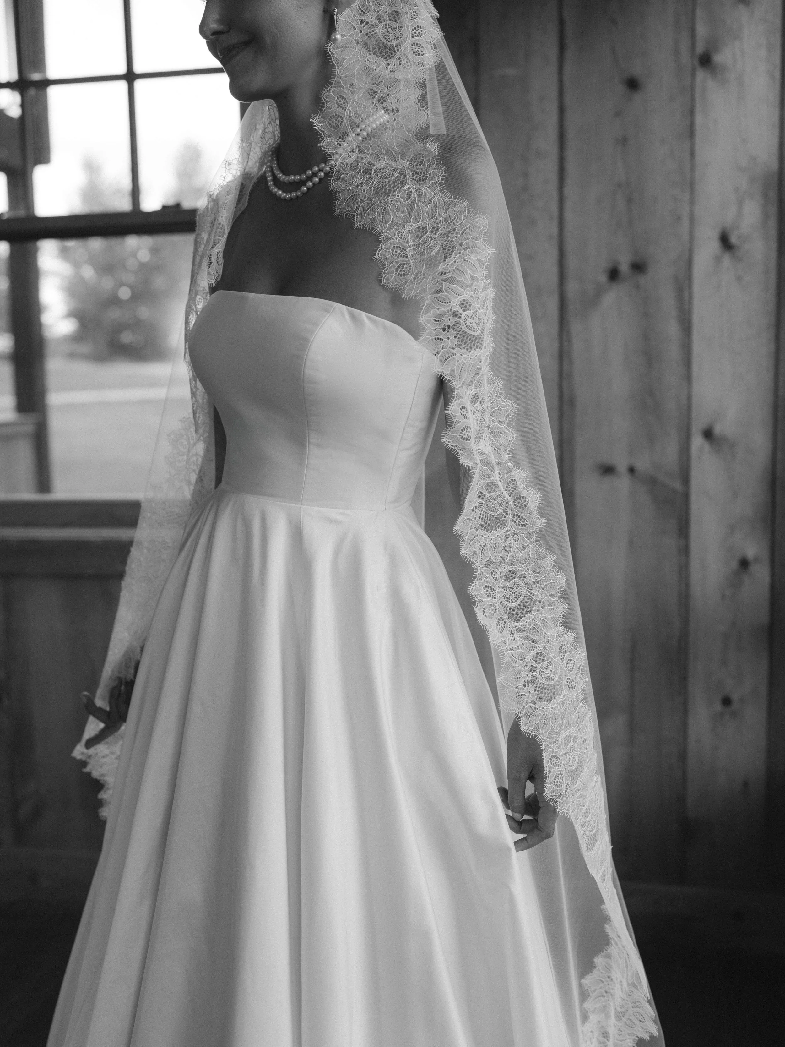 17-kelseycowley_weddingpreview_olivia&graydon-min.jpg