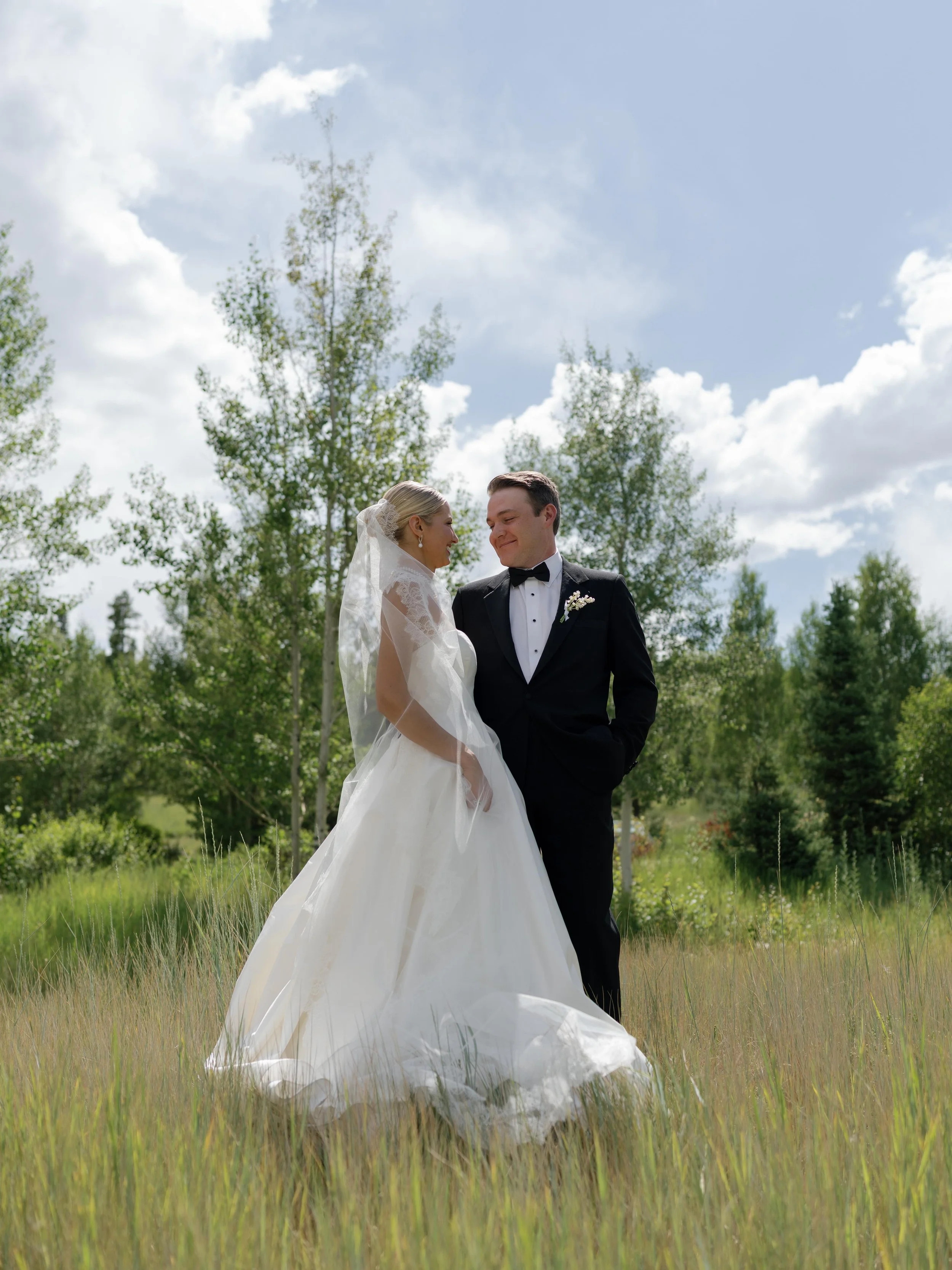 33-kelseycowley_weddingpreview_olivia&graydon-min.jpg