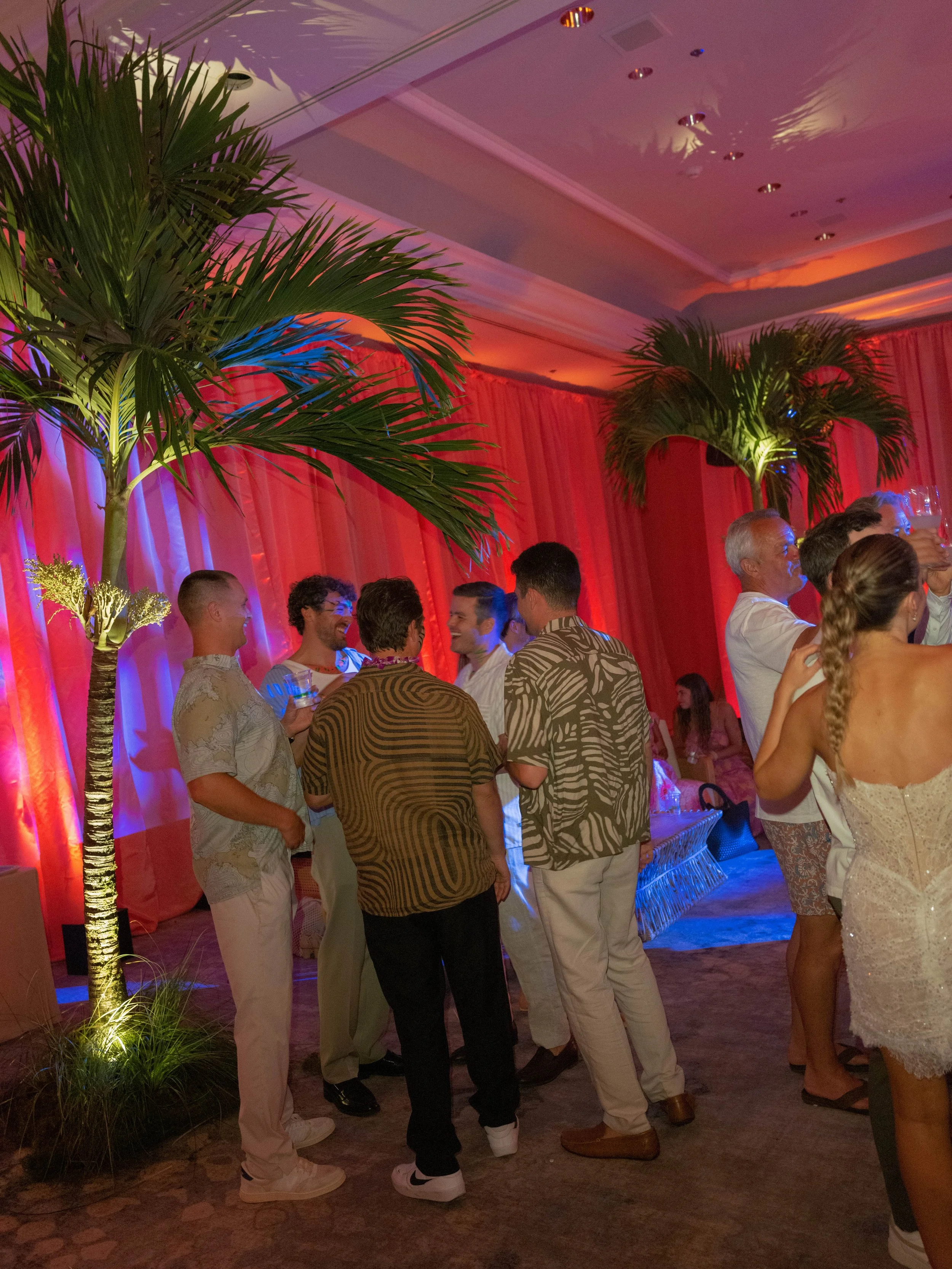EM-25-Vardit&Gavin-Wedding-01204-min.jpg