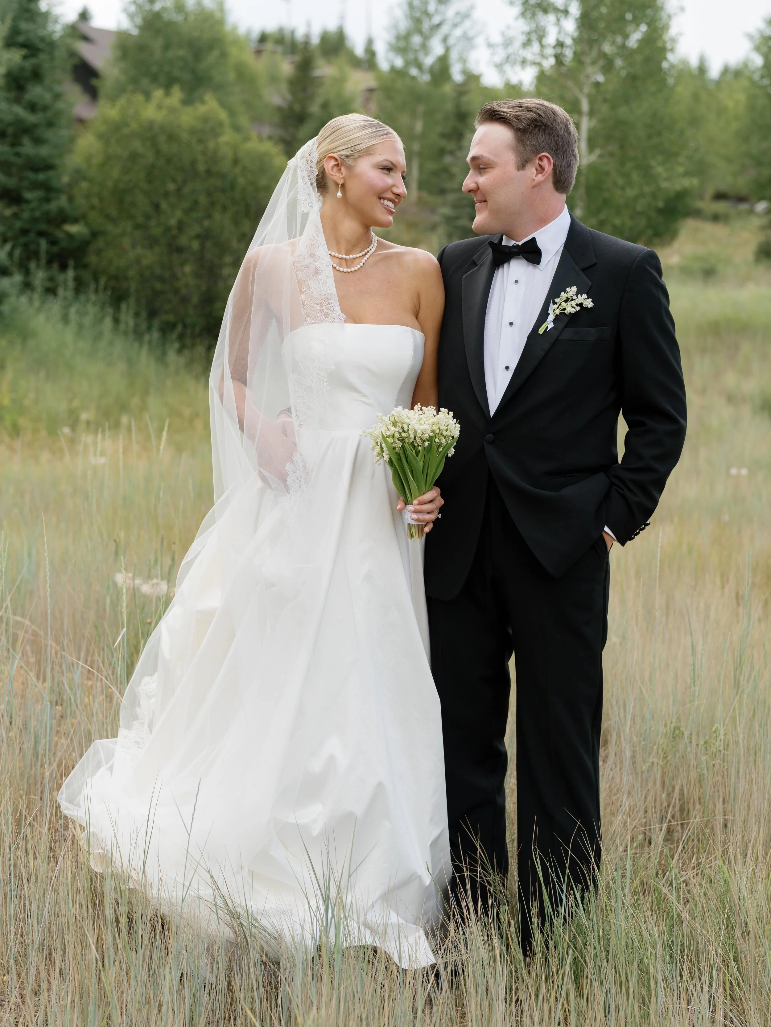 34-kelseycowley_weddingpreview_olivia&graydon-min.jpg
