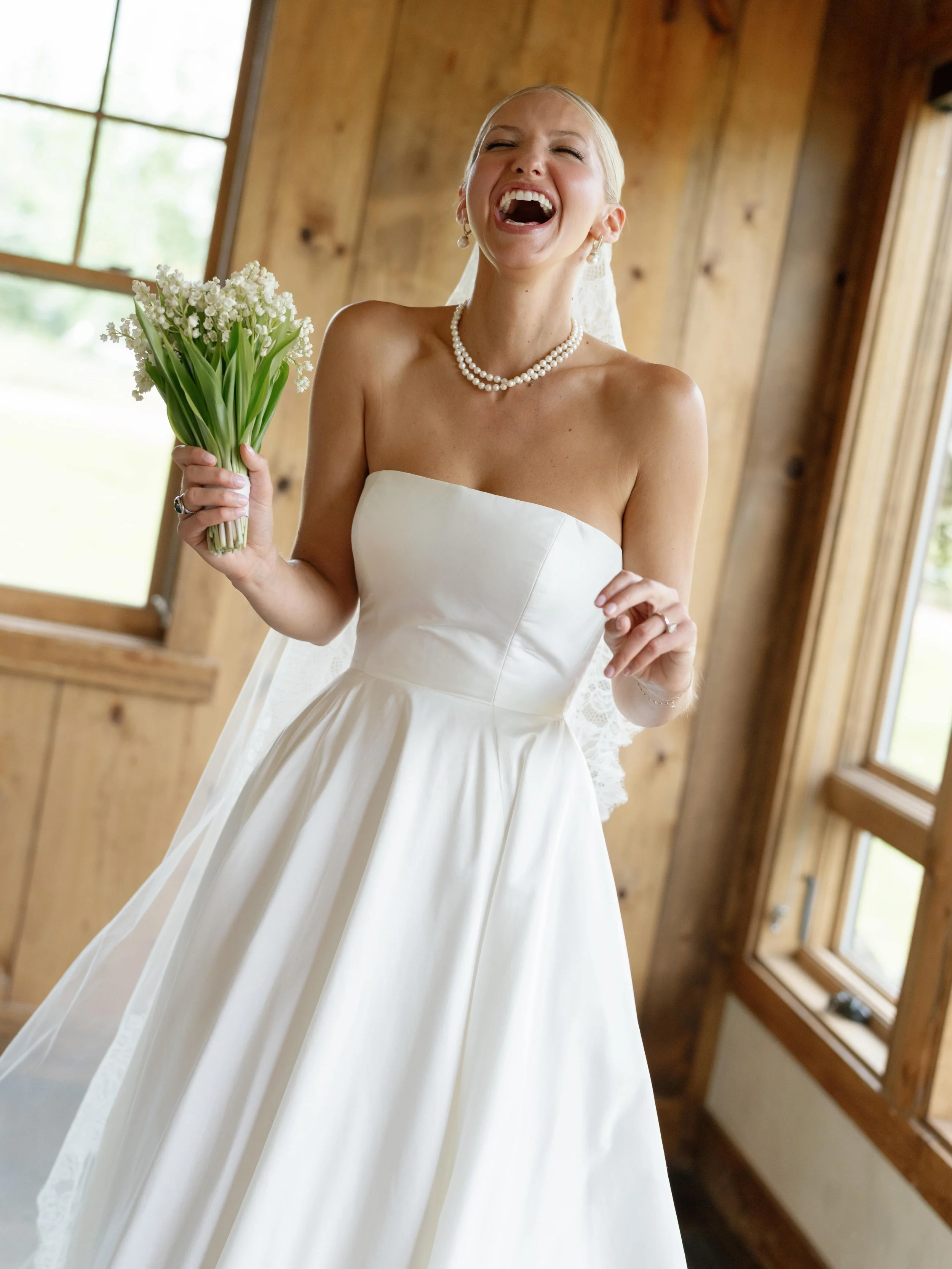 21-kelseycowley_weddingpreview_olivia&graydon-min.jpg