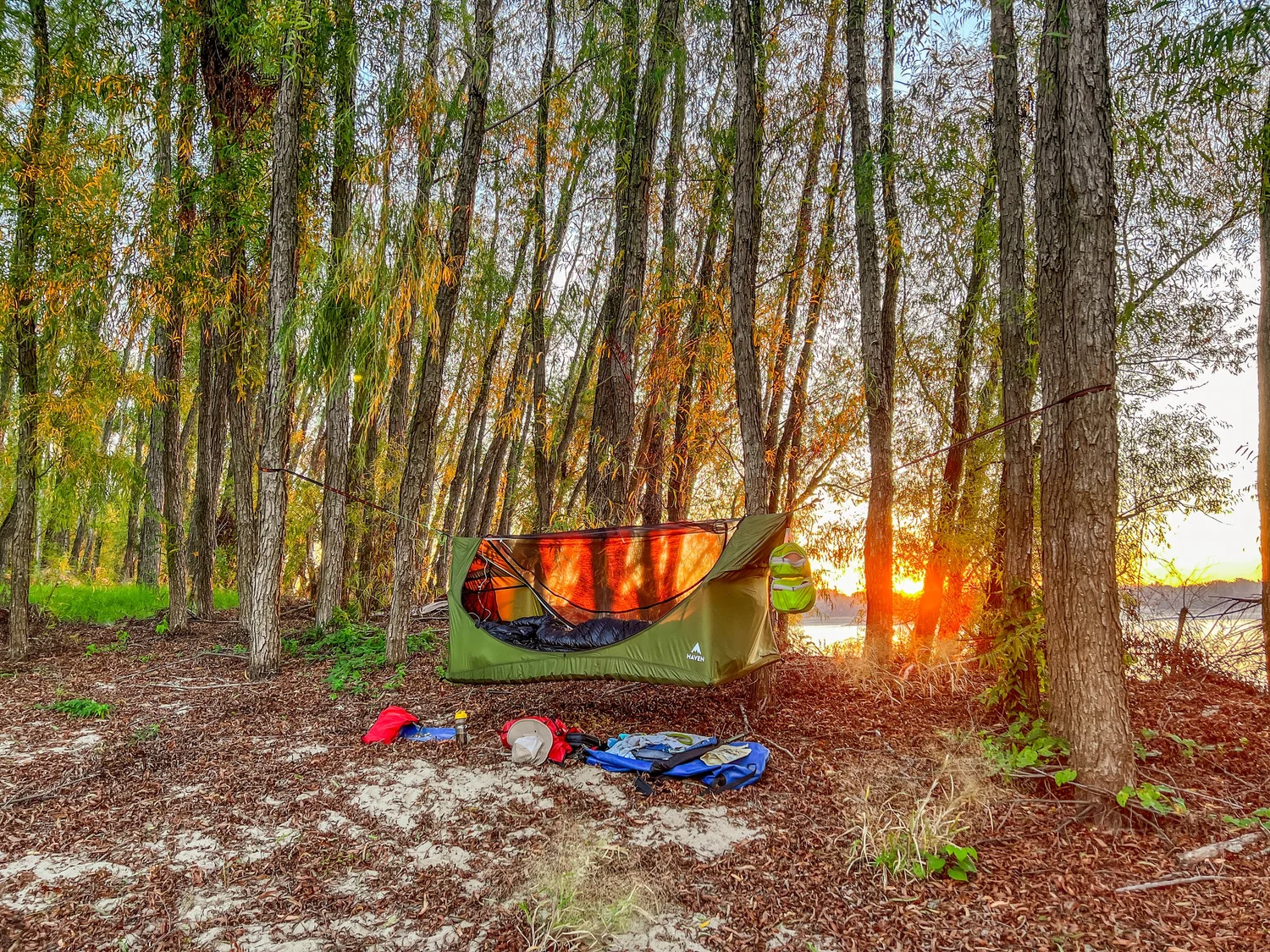 Haven XL in Forest Green: Hide Away in your Woodland Lay Flat Hammock  Big  Sky Hideaway