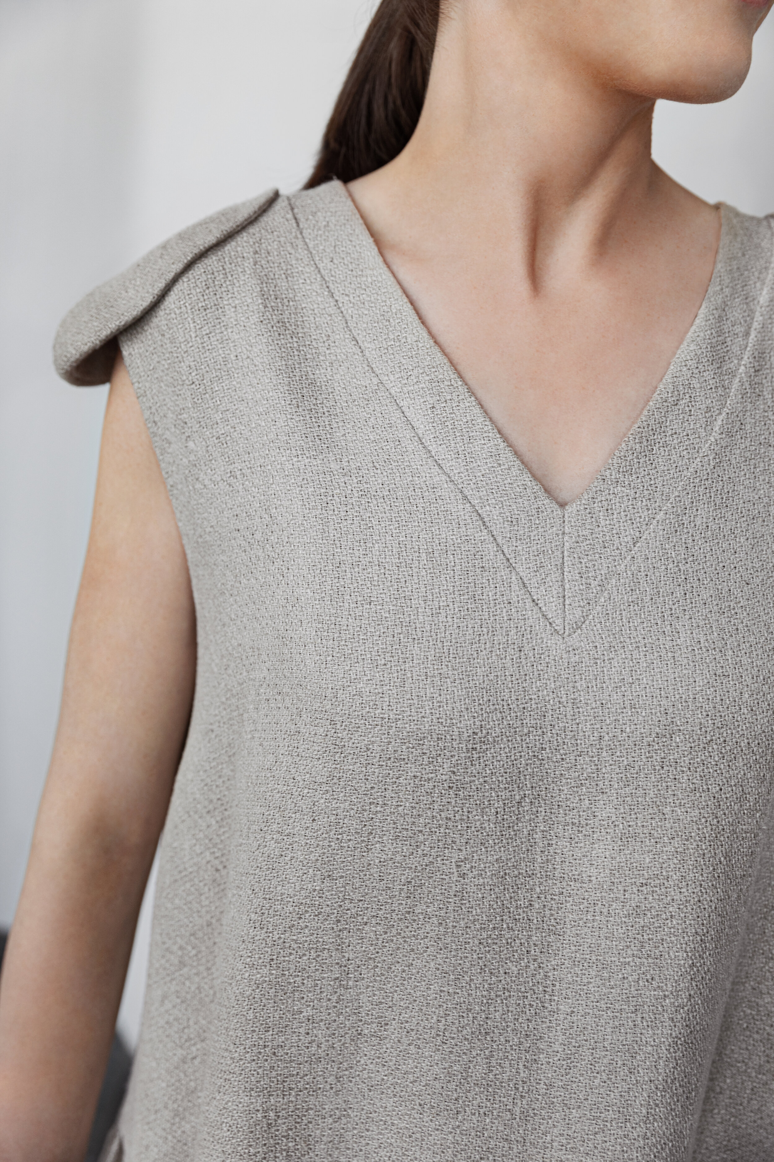 INNNA offers a summer hemp dress suitable for day or evening wear, perfect for coastal strolls or city walks.