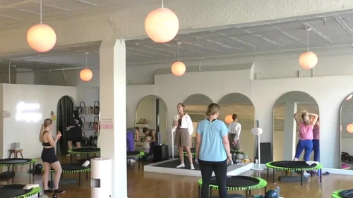 Live 50 min CL Class August