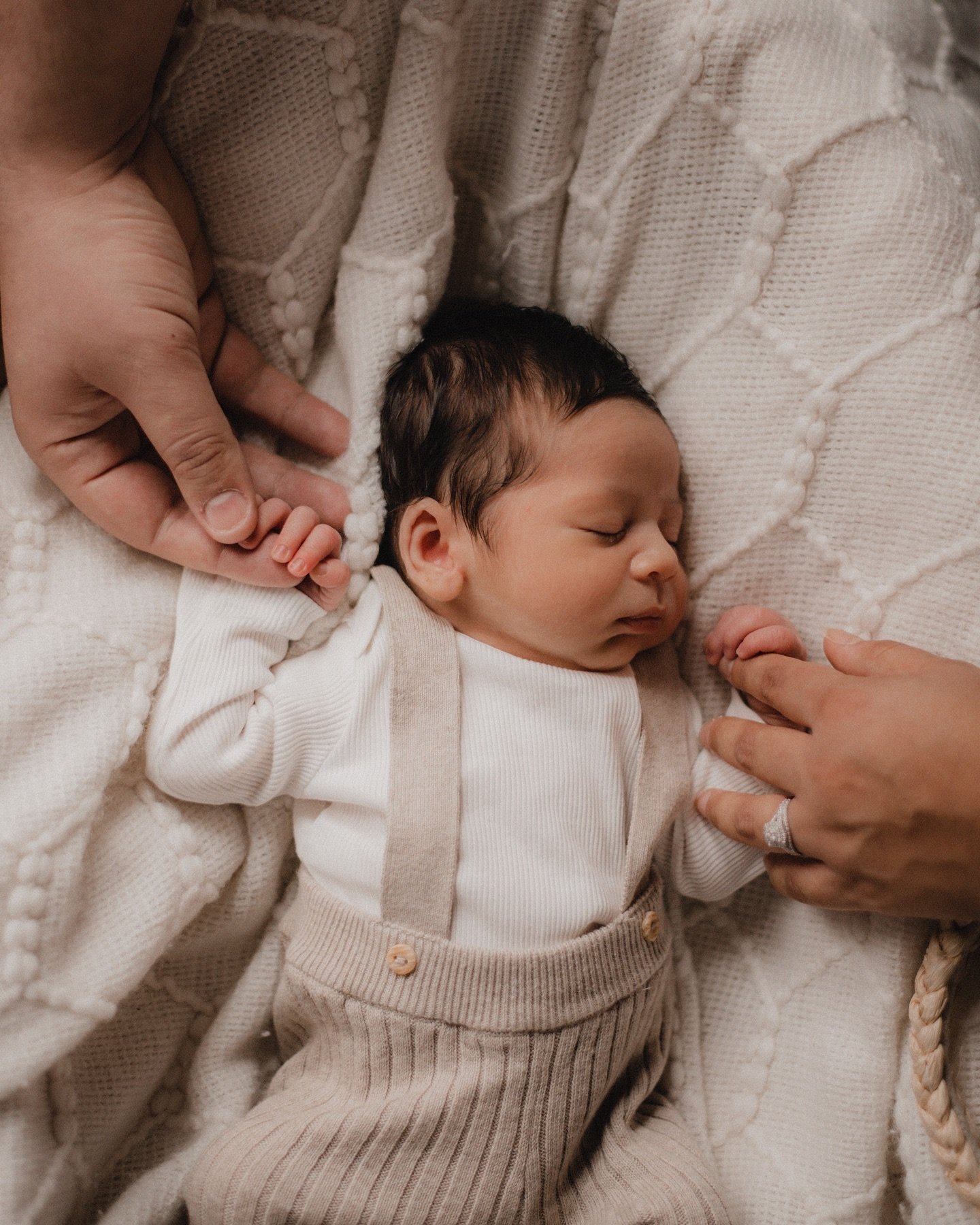 The most perfect little newborn session! Baby Zion is so loved. 

It&rsquo;s amazing to have a tiny part in documenting people&rsquo;s milestones. When I first met Evan &amp; Ali we were talking engagement photos. And now just a few short years later