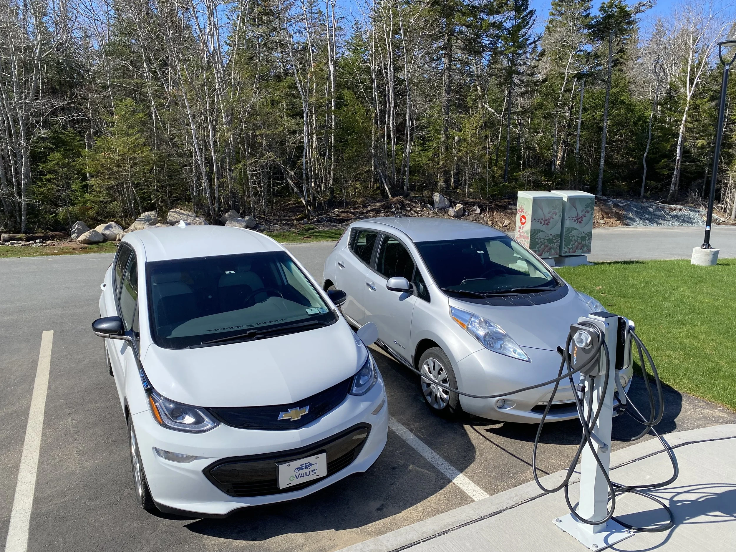 Shared Electric Vehicles at Apartment Buildings