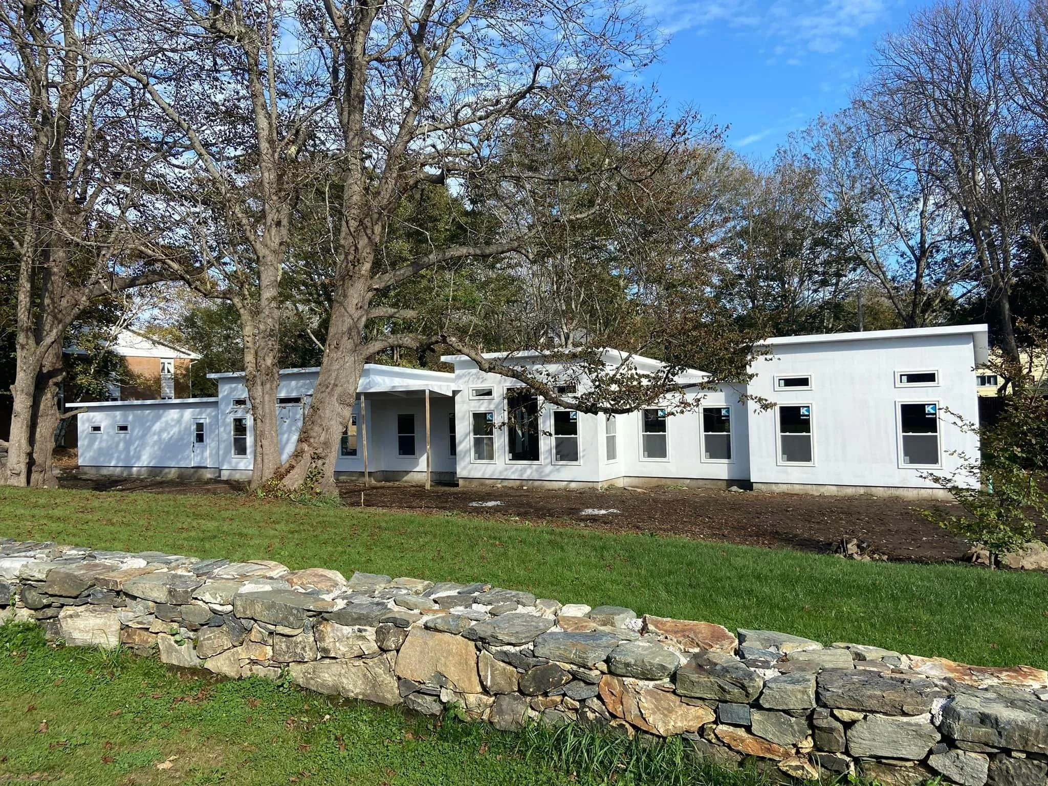 Scaling Recycled Plastic Panels for Low-Carbon Modular Housing