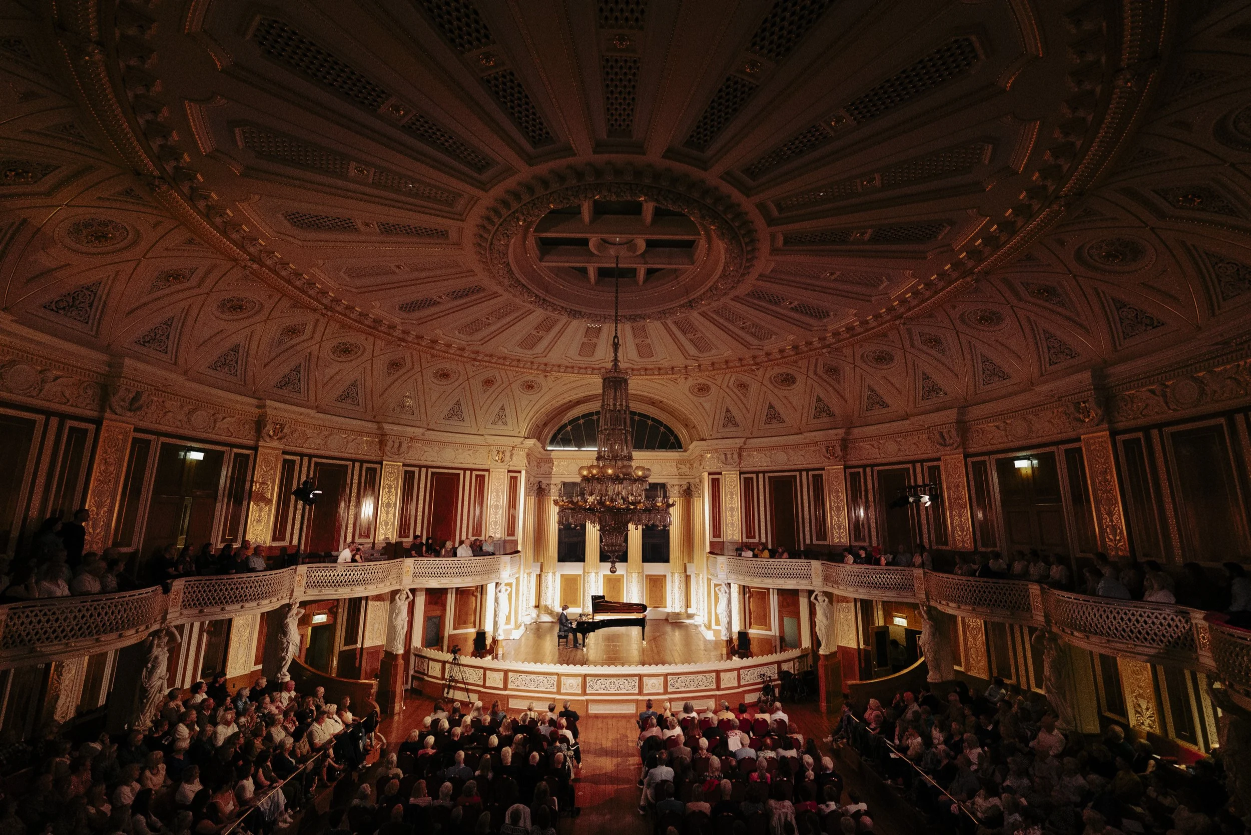 Brad Kella - St Georges Hall (54).JPG