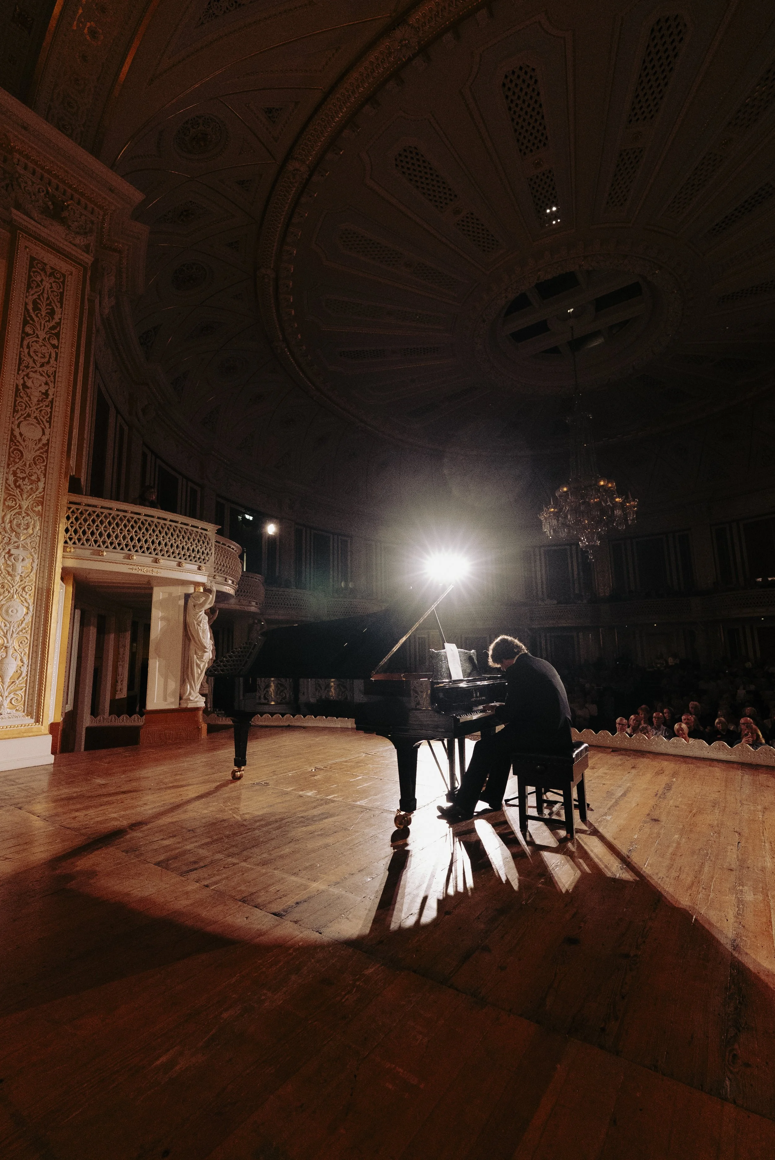 Brad Kella - St Georges Hall (59).JPG