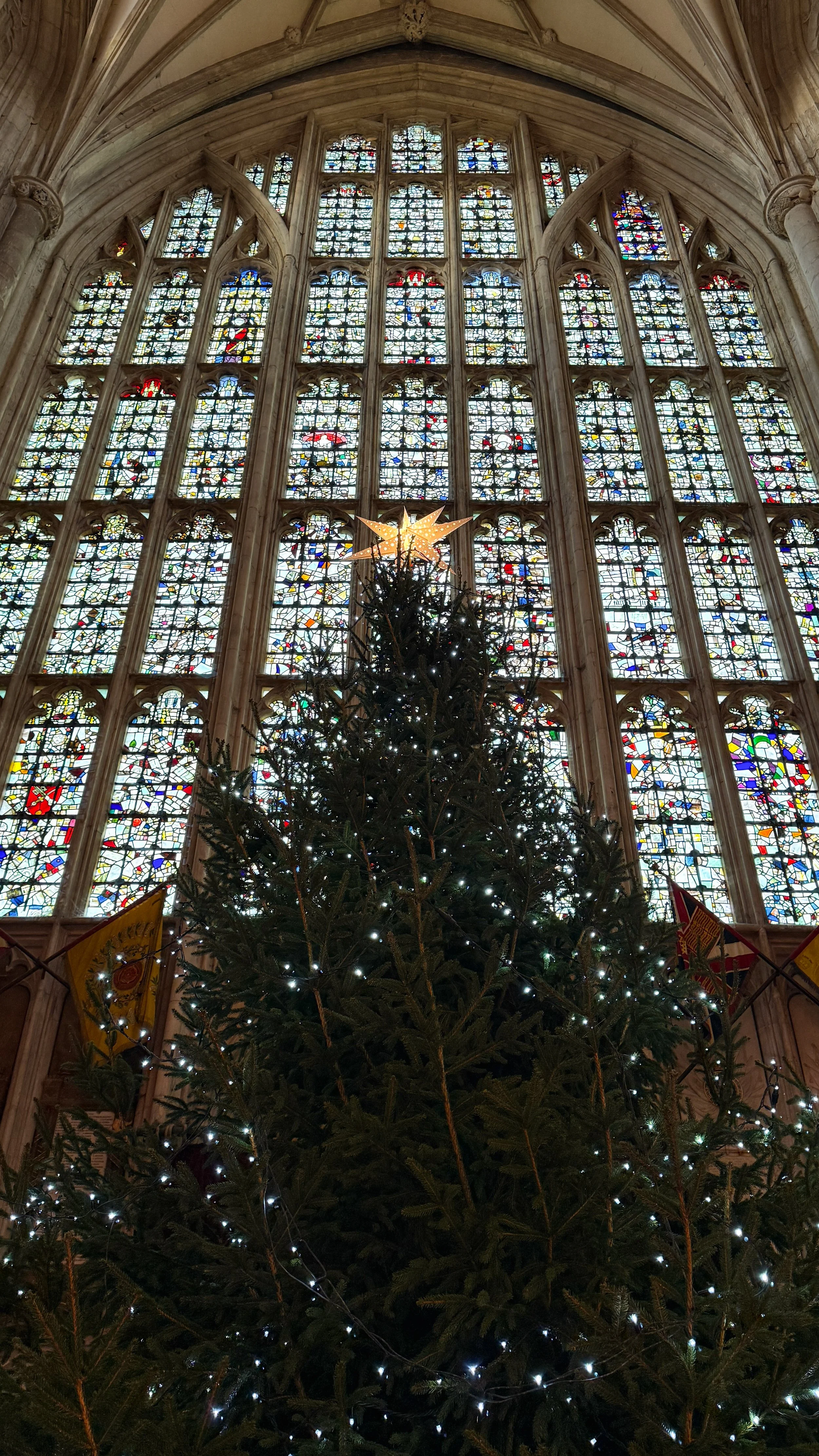 Winchester Christmas Market: A Festive Visit to England’s Historic Cathedral City