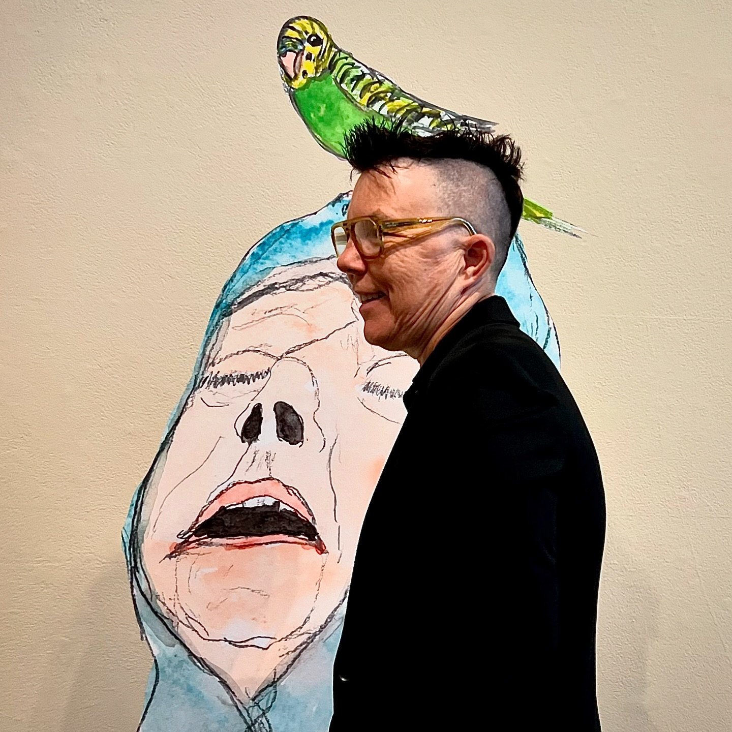 @evewoodstudio exhibition Mostly Birds (and a Few Humans) @riversideartmuseum masterfully curated by @leicalisa is as jittery as a personal diary page disclosure and as raucous as an animated animal rights rally. I am always amazed and inspired by th