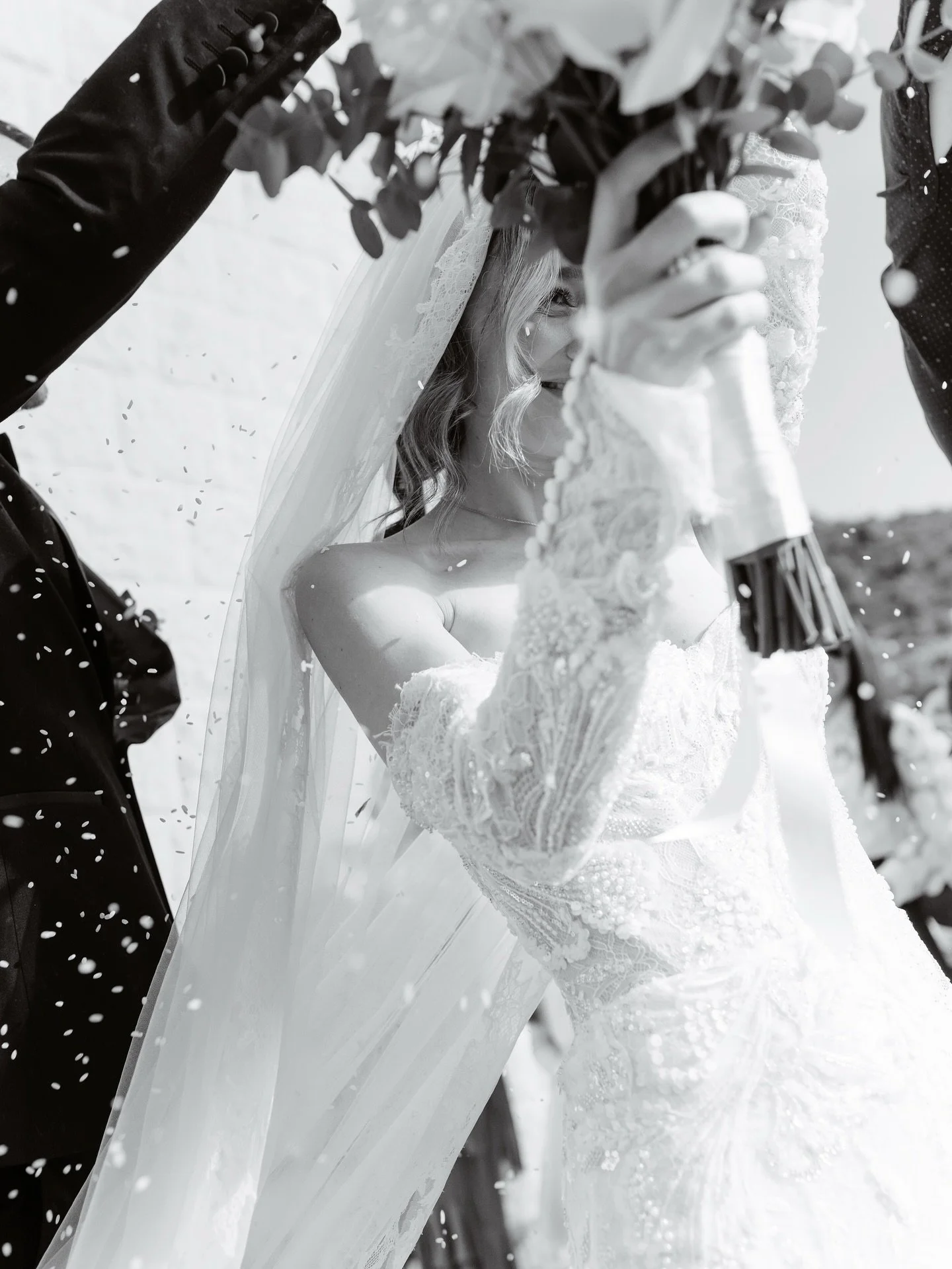 Almost a year since this light, this laughter, this love. Timeless from the start.🤍

Hairstyle &amp; makeup: @makeup_hairstyle_veronika