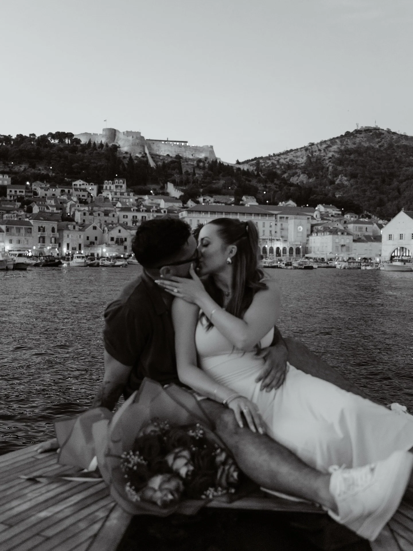 There are some proposals that feel like dreams ~ fleeting, cinematic, suspended in time. This one was all of that and more🤍

Planner: @hvarweddings 
Florals: @studio_cvit_hvarwedding