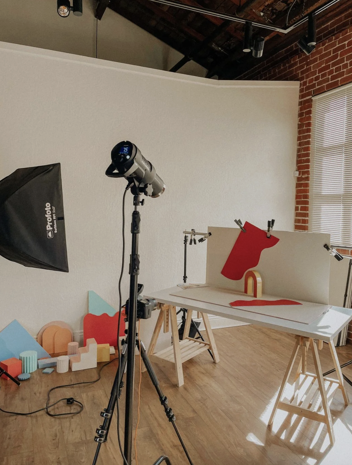 BTS Stoggles
