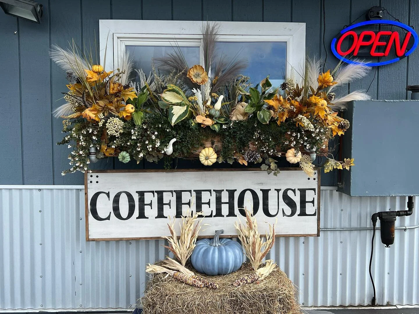 Welcome to the first post of Grow.N.Faith I am Carlene Jefferies and with my husband, we build the outdoor curb appeal or entry way design that you want for your business. We get to know you and your vision and create the curb appeal that you desire 