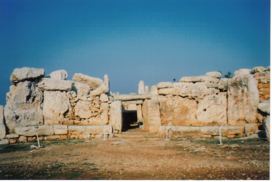 Malta - Temple of Mnjadra - Fall Equinox morning.JPG