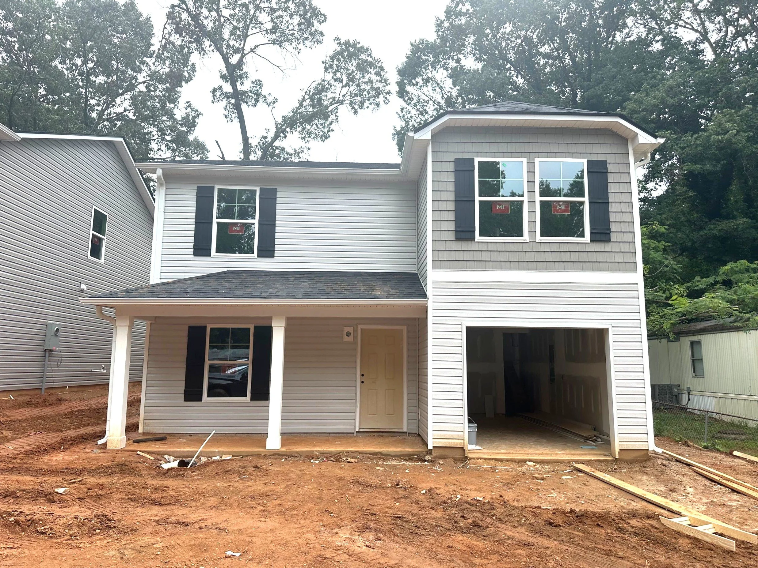 160 duncanwood front.jpeg