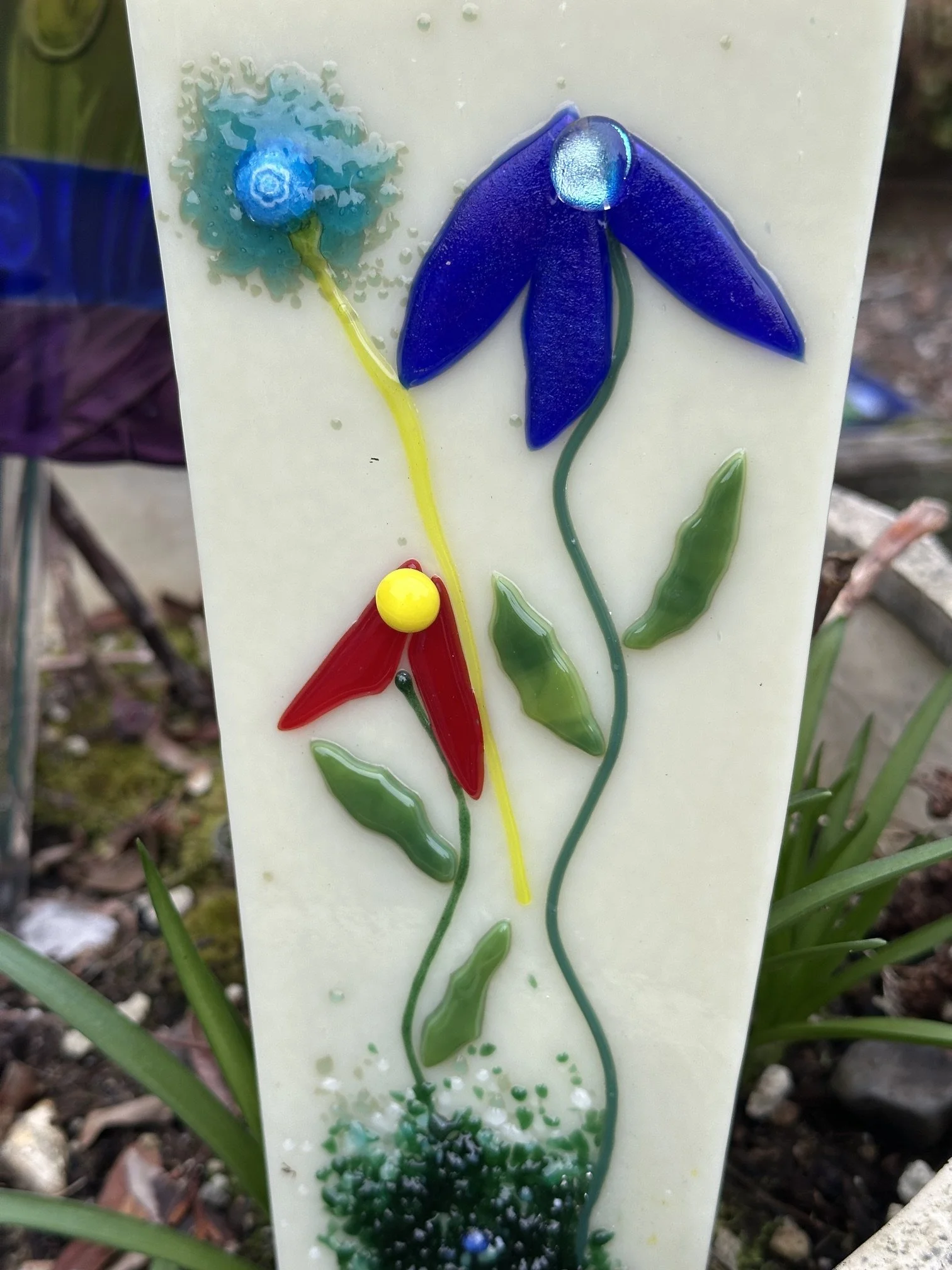 Lynn Kennison flower stake.jpeg