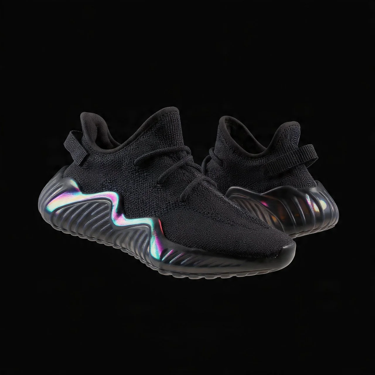 ye_black_pair6_450.jpg