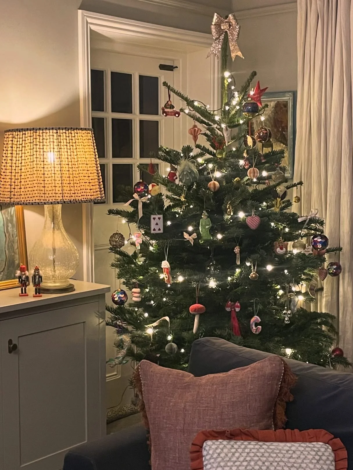 Feeling festive at The Plannery HQ 🎄 🎅🏻 🎁 My favourite time of the year! 💫 #glitterseason #ilovesparkles✨