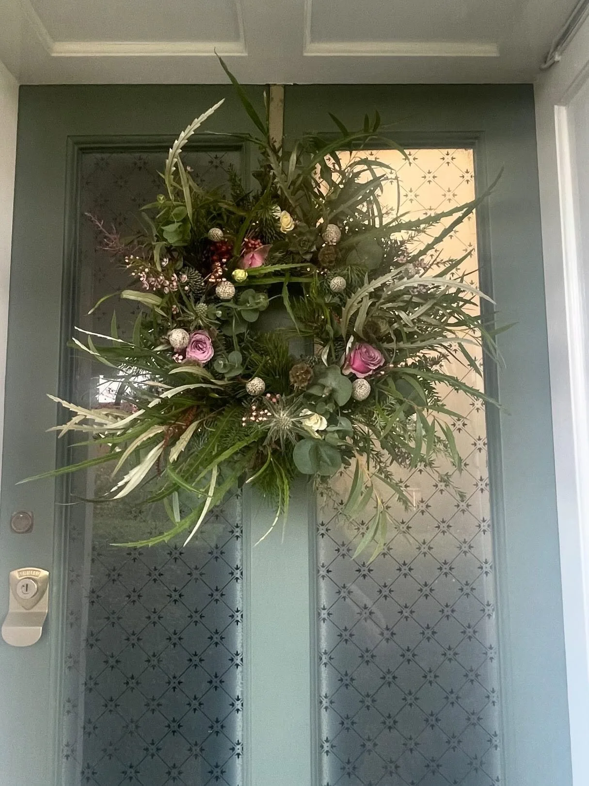 Planning consultant by day, wreath maker by night! Had a lovely festive evening with friends this week making our own wreaths 🍷 ✨ Isn&rsquo;t she a beauty this year?! Inspired by a Catherine wheel 😀🎅🏻🎄💫 #planningconsultant #creativemind #xmaswr