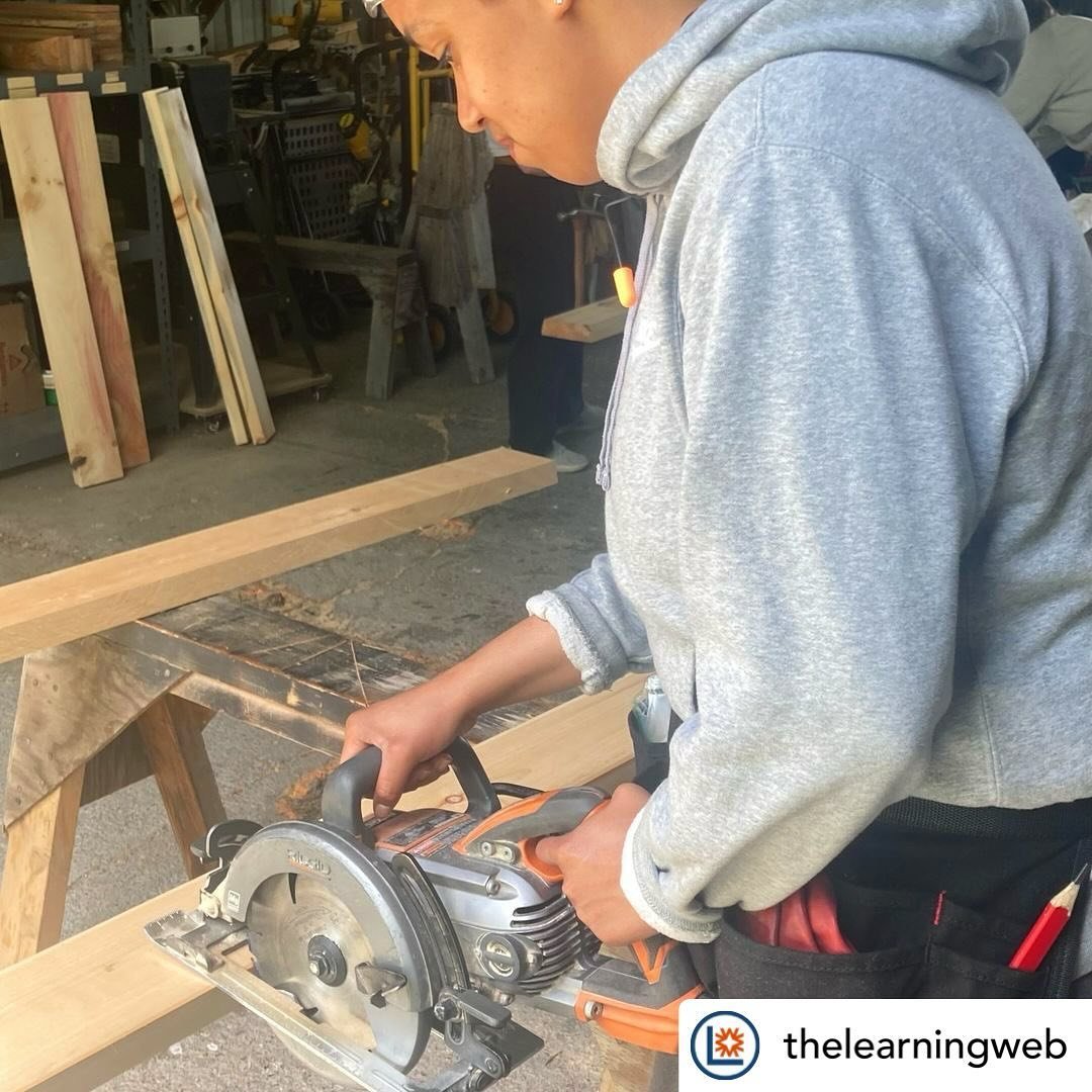 THIS is what it&rsquo;s all about. Big thanks to @thelearningweb and our class participants!

Repost from @thelearningweb &mdash; A youth recently participated in one of @hammerstoneschool 2 Day Basic Carpentry courses. The course taught hands-on ski