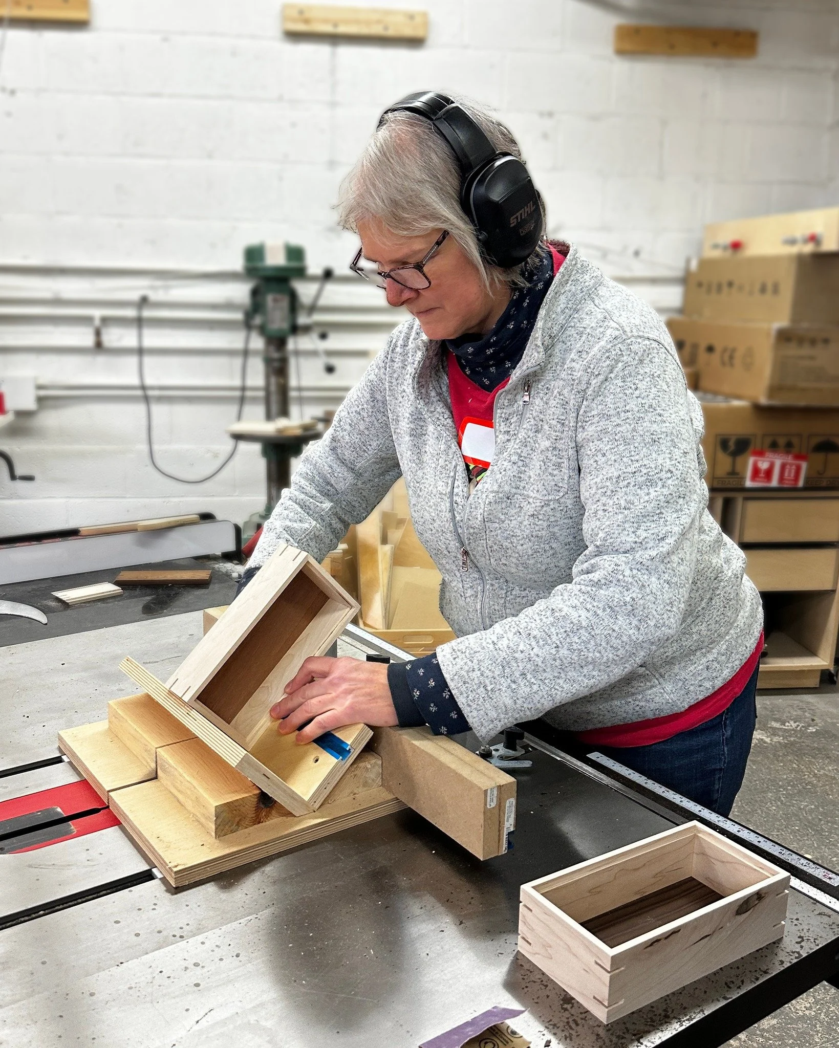 🚨 Only a FEW spots left!

Looking for a special holiday gift? Treat yourself to an unforgettable woodworking experience AND give someone special the beautiful handmade box you create!

Join us for Build a Box, our 2-day intro woodworking class on No