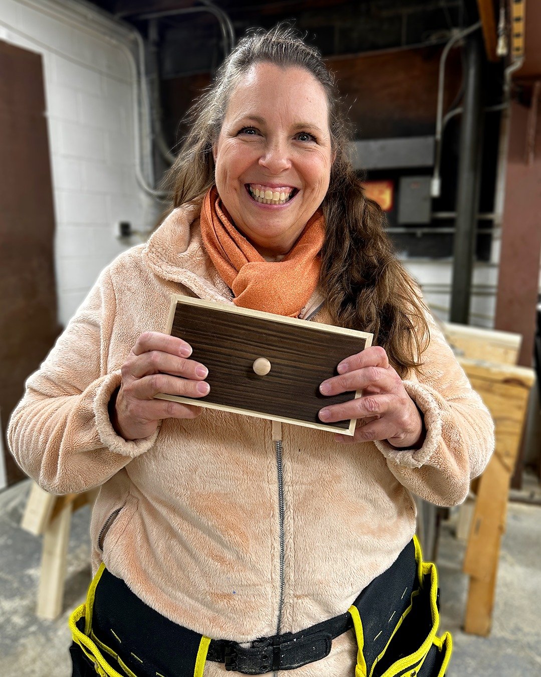 There's truly nothing like the joy of making something with your hands! Step away from screens for two full days and immerse yourself in craft at our Build a Box class coming up February 5-6! This crash course on woodworking basics includes the table