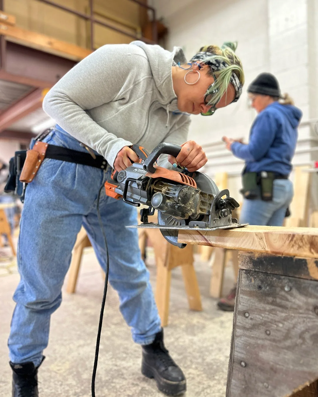 🚨 January Basic Carpentry Skills 101 is FULL and only TWO spots left in February! Sign up today to reserve your spot and spend 2026 building! 🔨
 
SIGN UP: hammerstoneschool.org/basicskills

January 9-10 *FULL, waitlist only*
February 20-21 *TWO spo