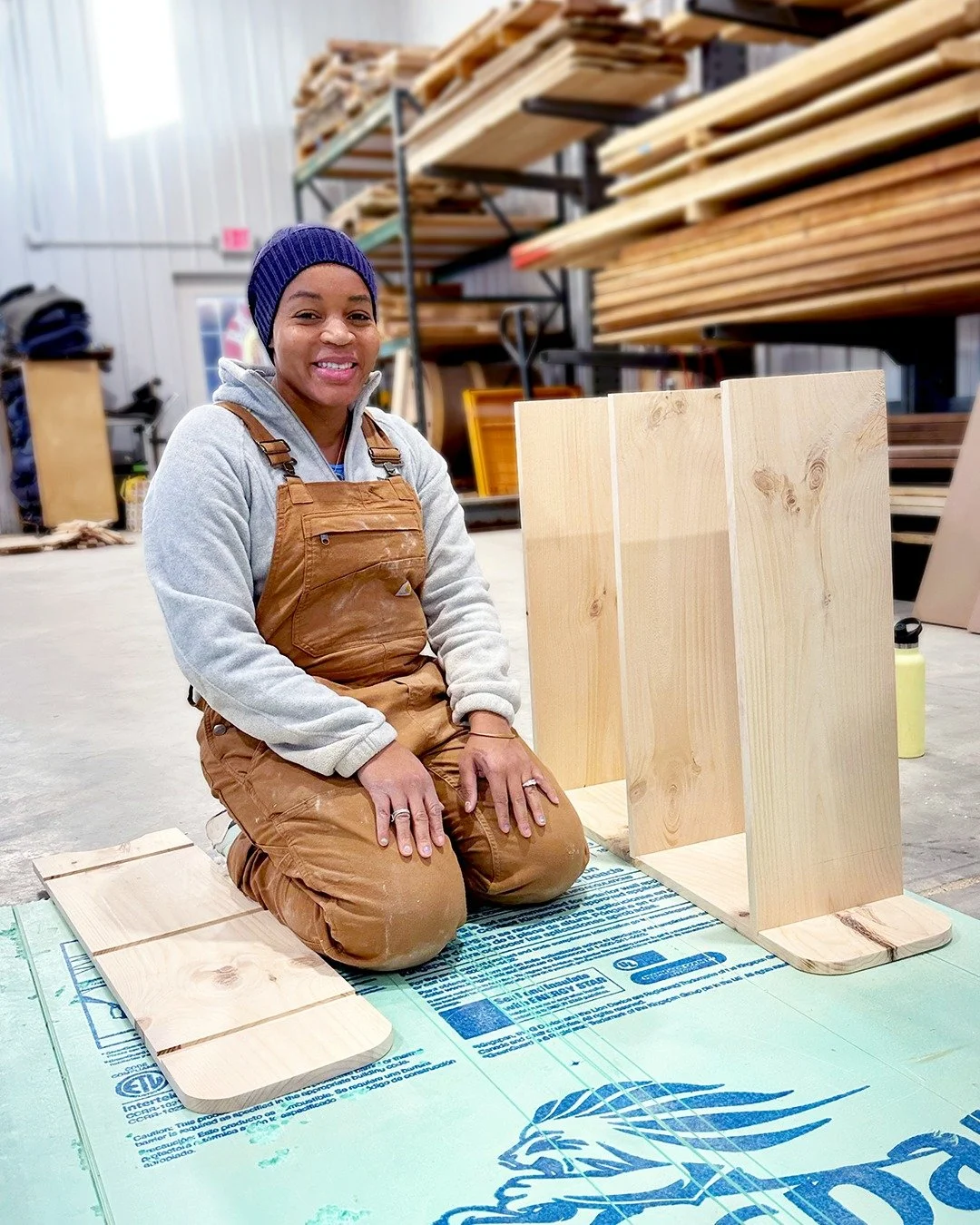 Our last Build a Bookcase was FULL with a waitlist but we still have spots in our next session on January 29-31! Open to complete beginners! 🔨

Build a beautiful and useful piece of furniture in this 3-day course. Gain proficiency in power tools (in