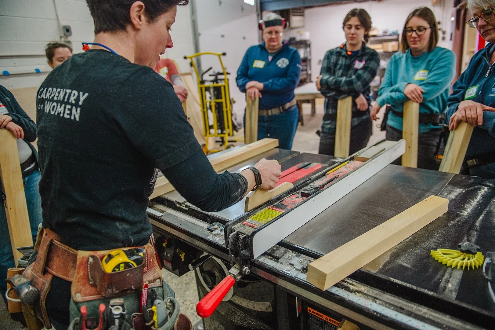 YOU can hang your own shelves! In fact, you can even build floating shelves yourself. We still have spots in our 2-day Build a Floating Shelf course on Feb 26-27, open to complete beginners! We'll teach you the basics of how to hang shelving and guid