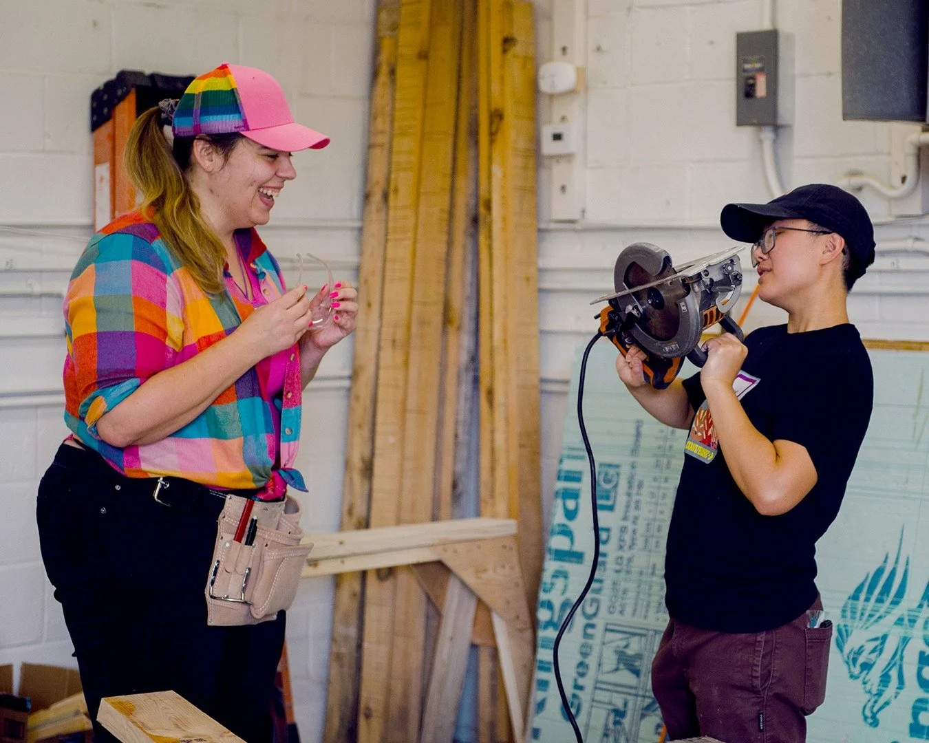 Ready for spring DIY projects? Tame the spring cleaning chaos with custom shelves and storage! Beautiful the garden without breaking the bank with DIY raised beds and trellises! Build yourself the picnic table and outdoor furniture you always wanted!