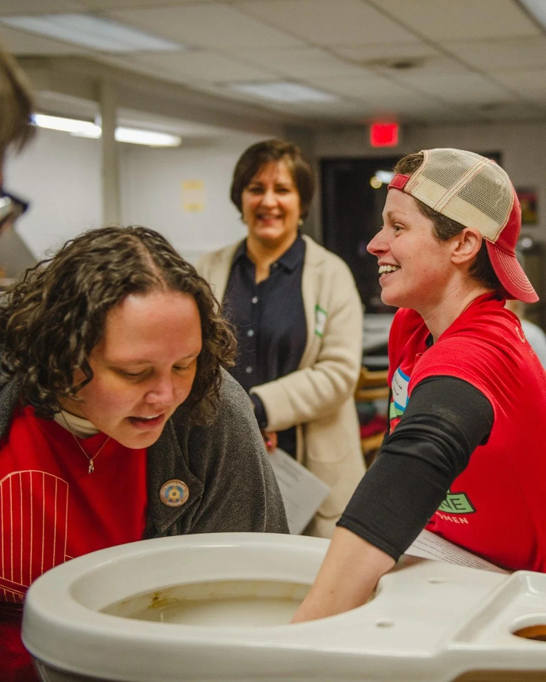 🚽 Running. Leaking. Not flushing right.
Somehow it always happens at the worst possible moment.

In just two hours, with hands-on instruction, Hammerstone instructor Christina will make the mystery parts inside the tank finally make sense. 

🚽  Ope